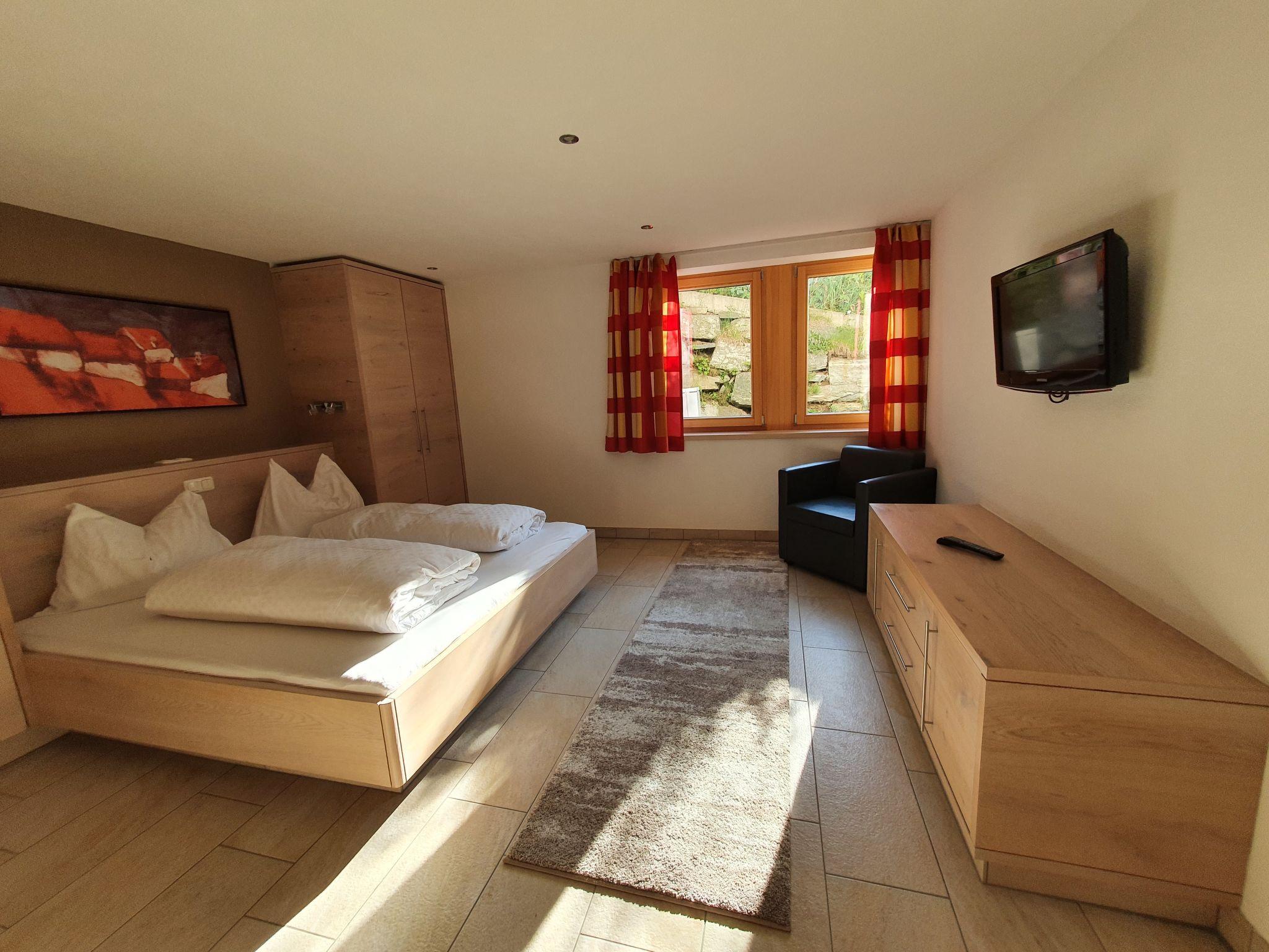 Foto 2 - Apartamento de 2 quartos em Ischgl com jardim