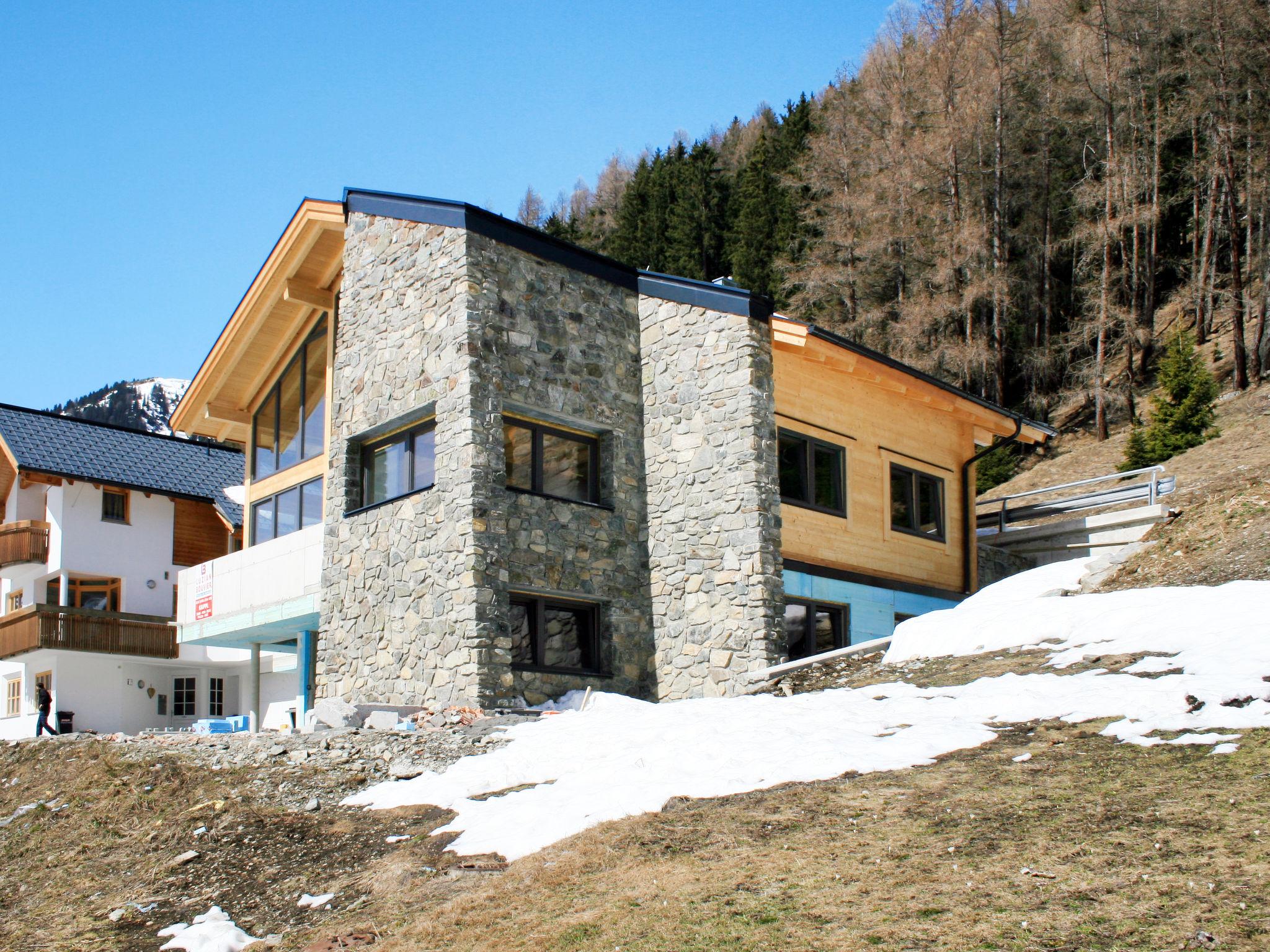 Foto 6 - Appartamento con 2 camere da letto a Ischgl con giardino