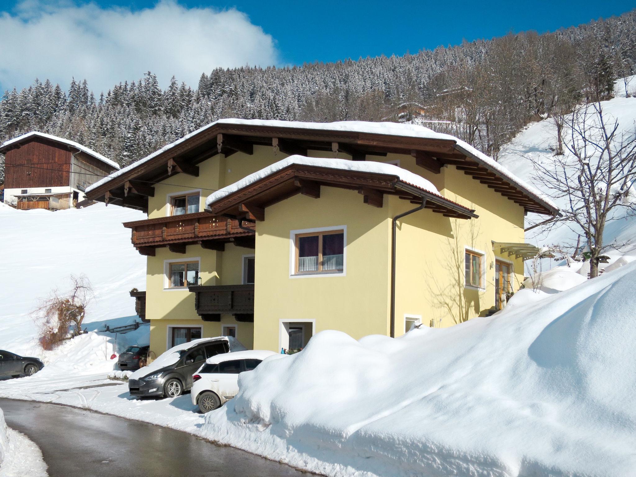 Foto 16 - Apartamento de 1 quarto em Ramsau im Zillertal com terraço e vista para a montanha