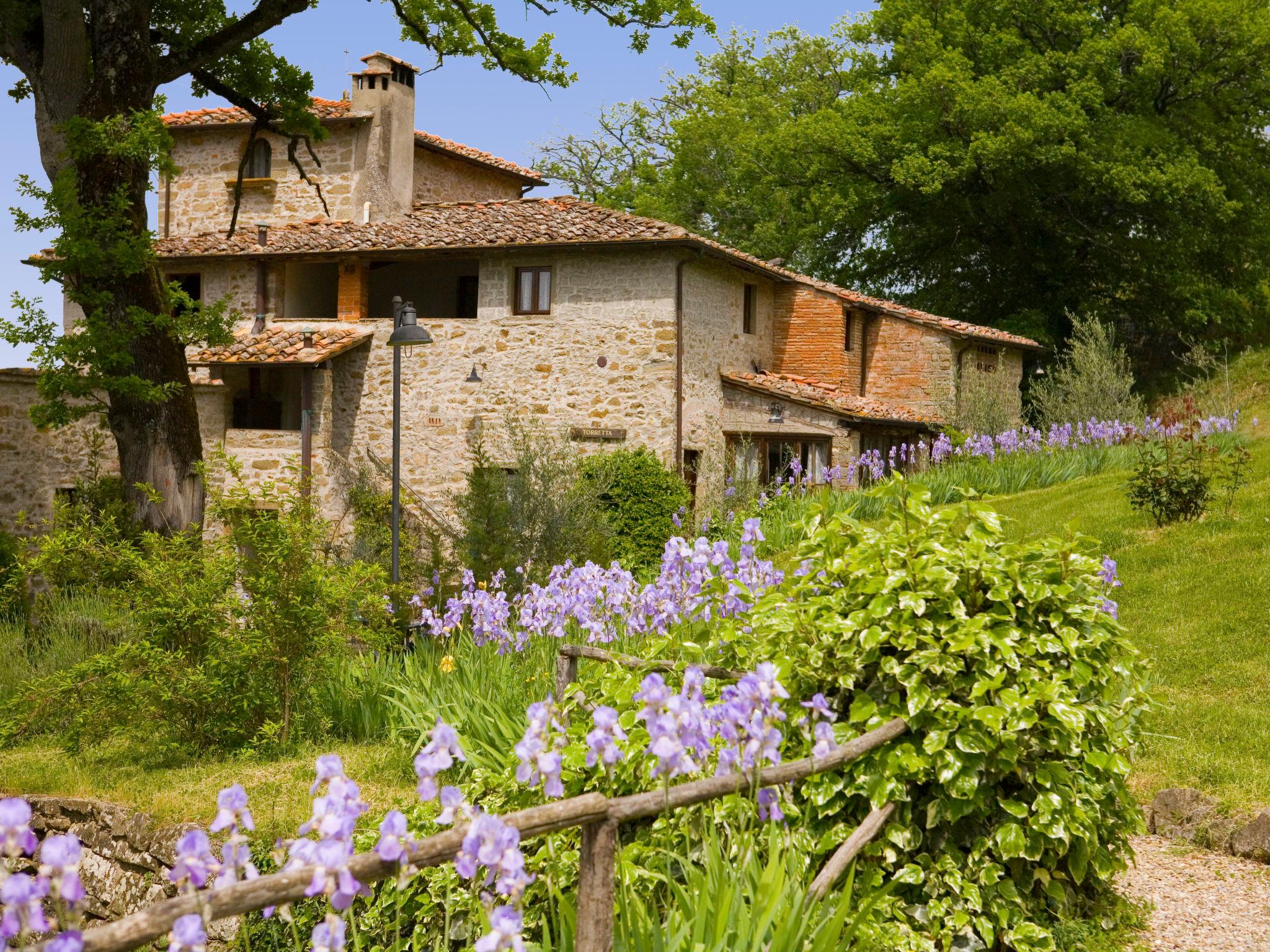 Foto 8 - Appartamento con 1 camera da letto a Pelago con piscina e giardino