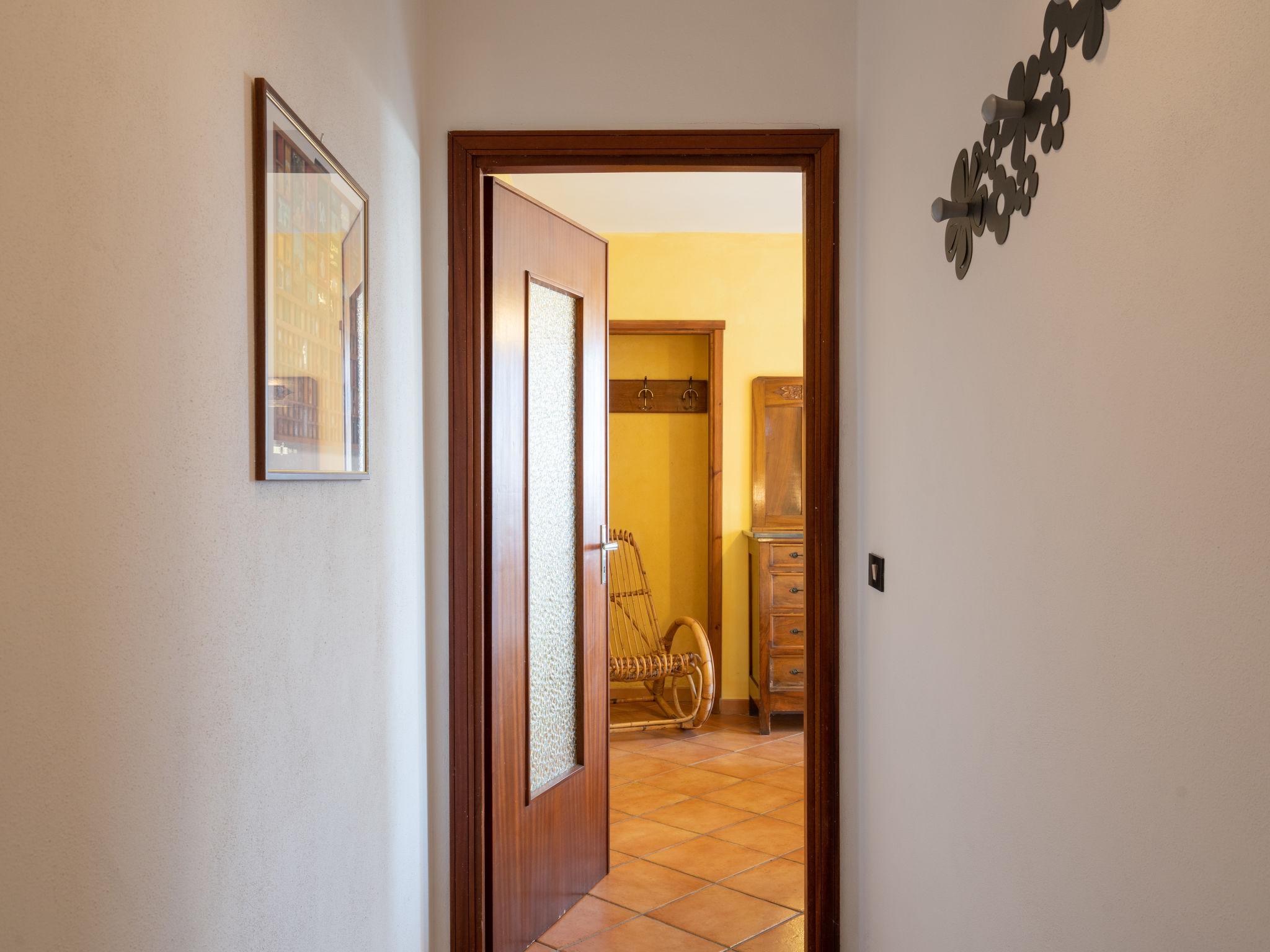 Photo 11 - 2 bedroom Apartment in Prelà with swimming pool and garden