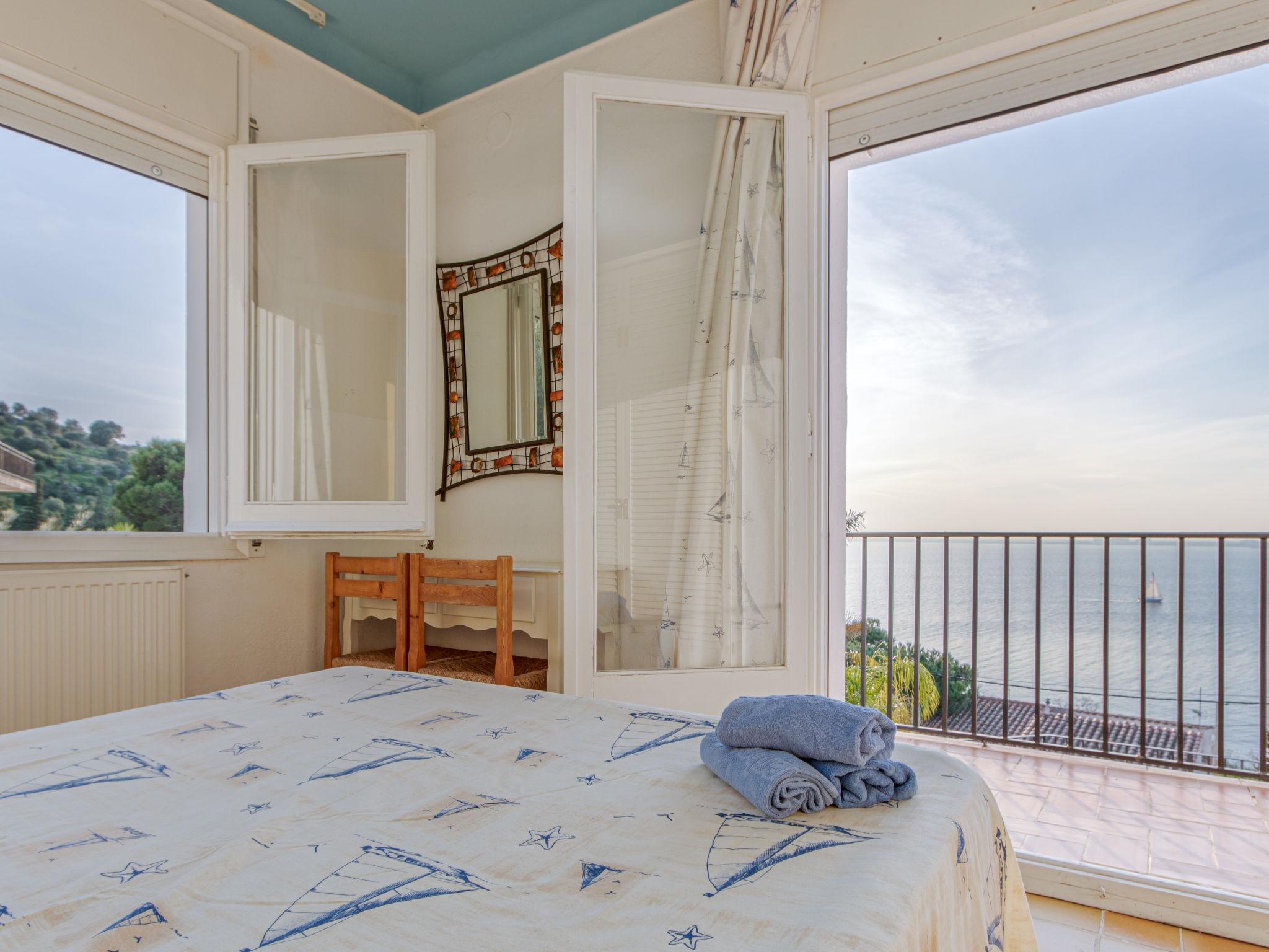 Foto 4 - Casa con 4 camere da letto a Roses con piscina privata e vista mare