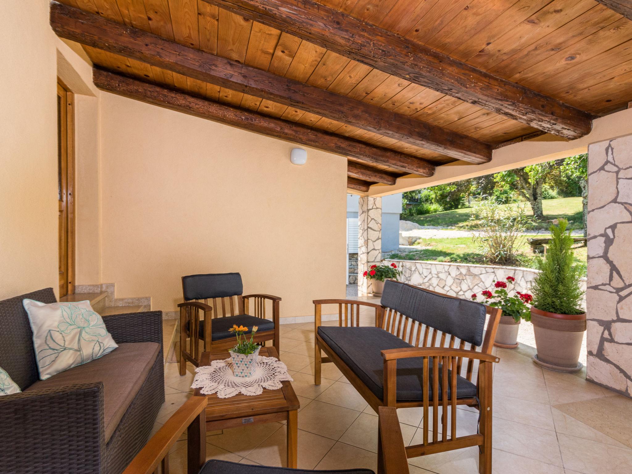 Foto 20 - Casa con 3 camere da letto a Pićan con piscina privata e terrazza