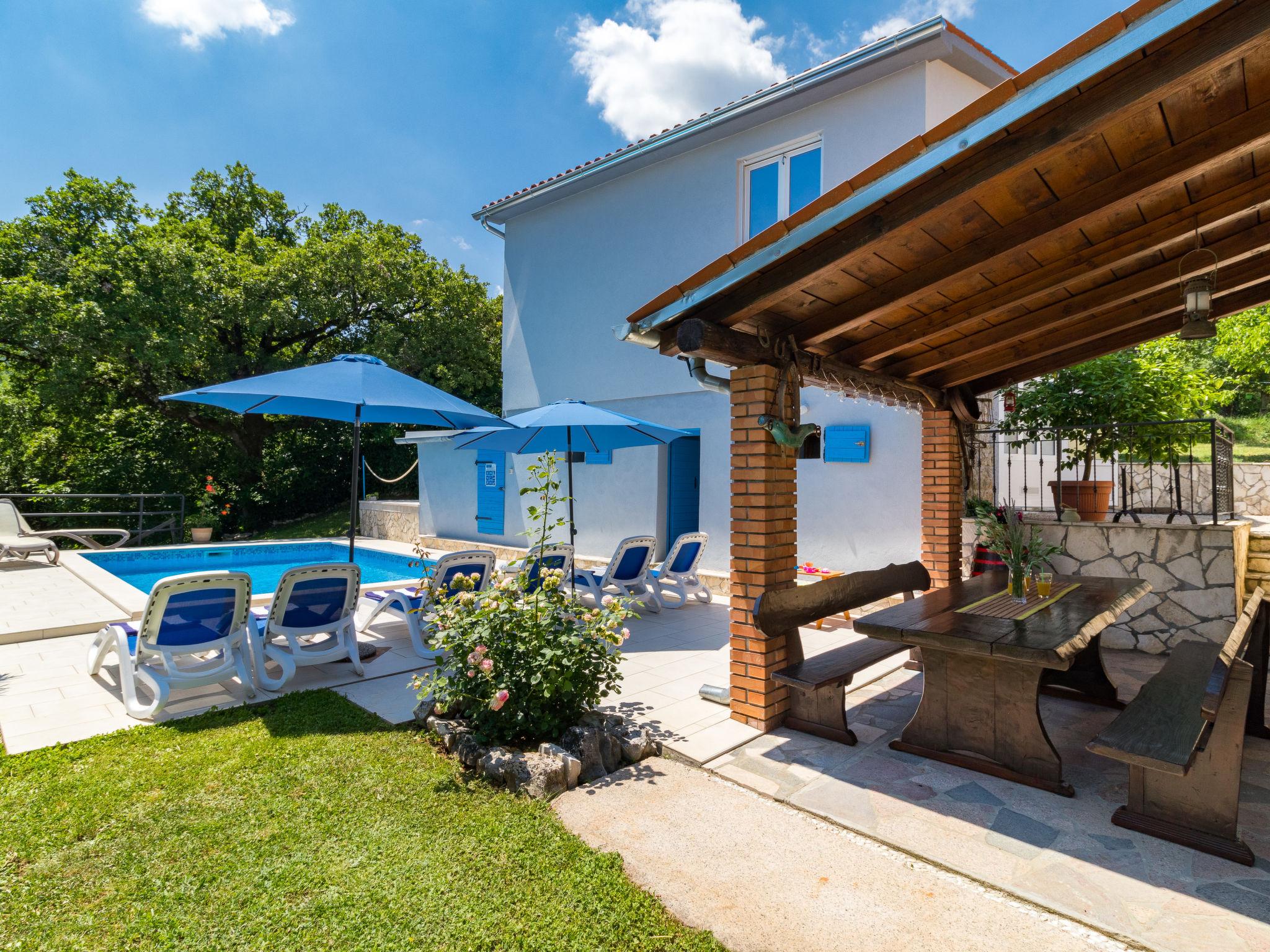 Photo 7 - Maison de 3 chambres à Pićan avec piscine privée et jardin