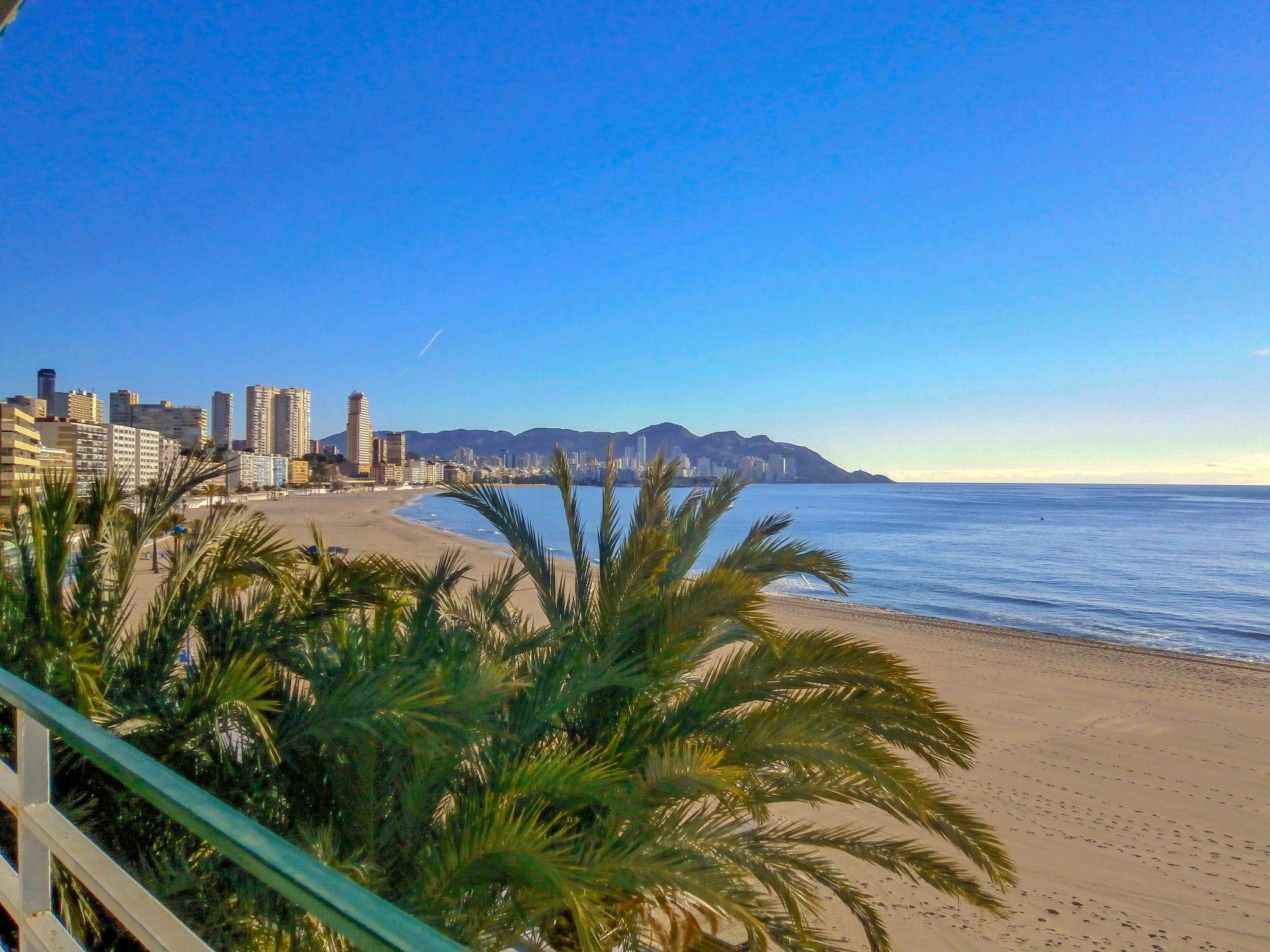 Photo 22 - 3 bedroom Apartment in Benidorm with terrace and sea view