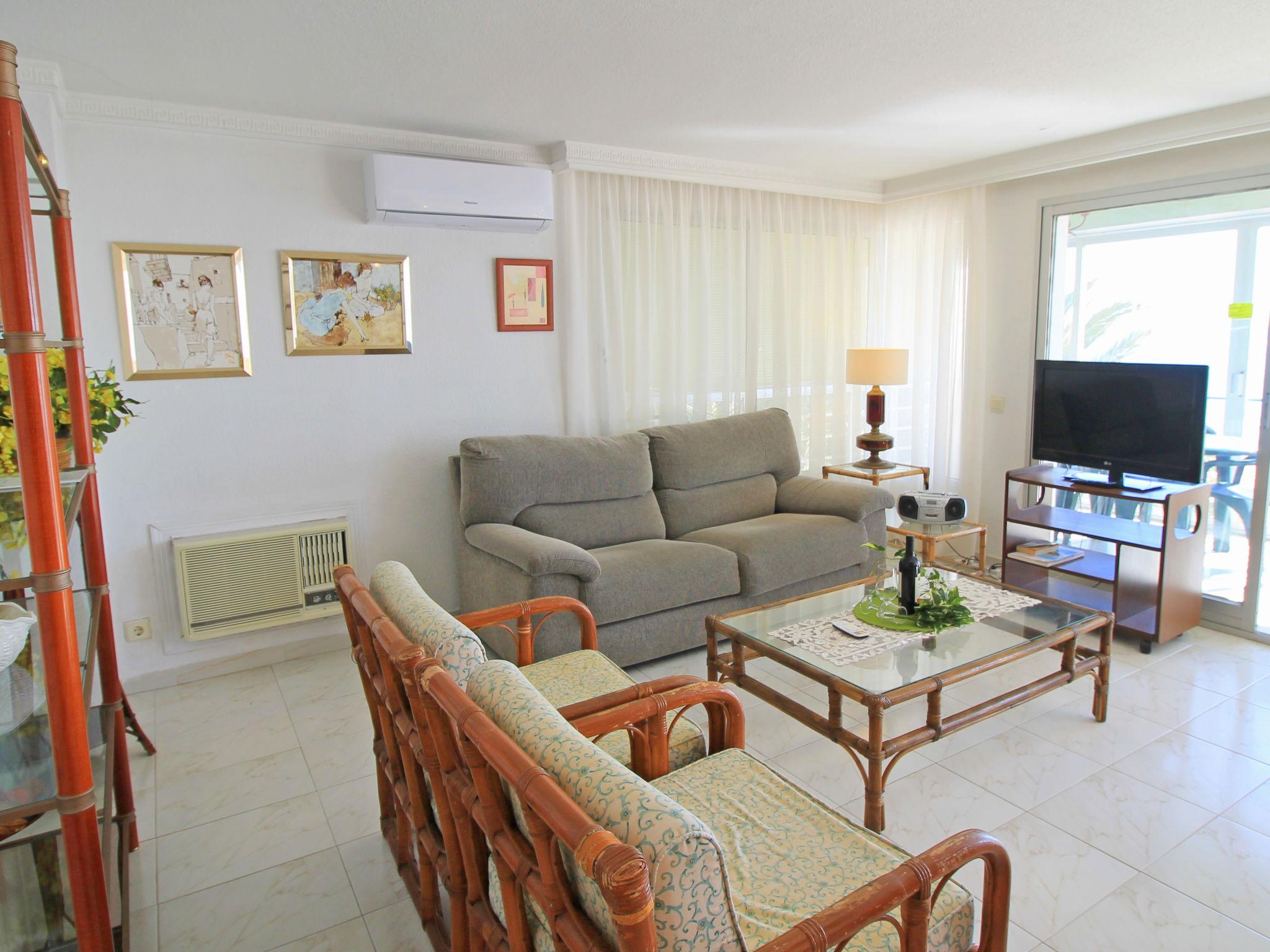Foto 9 - Apartamento de 3 habitaciones en Benidorm con terraza y vistas al mar