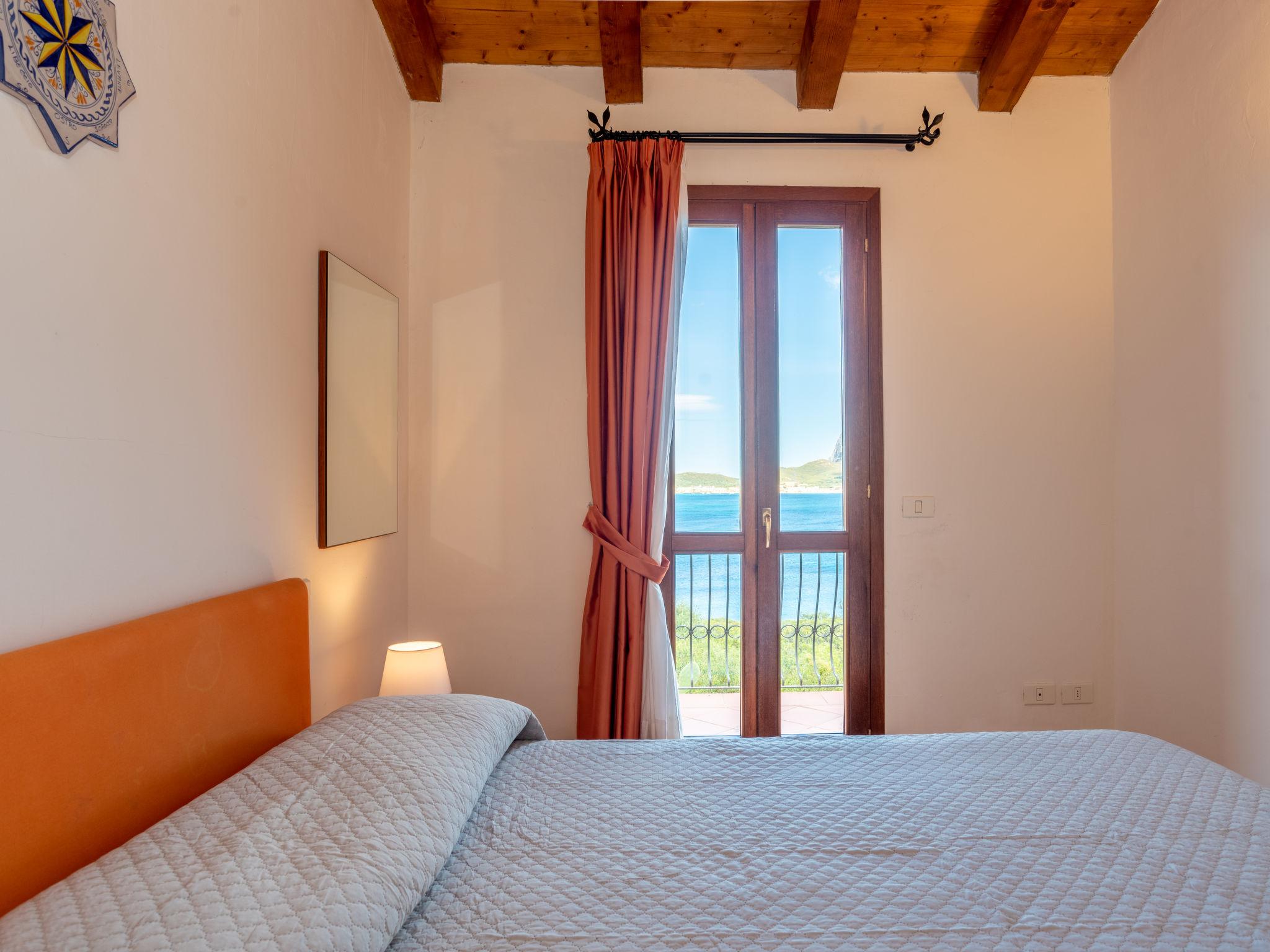 Foto 10 - Appartamento con 2 camere da letto a Golfo Aranci con terrazza