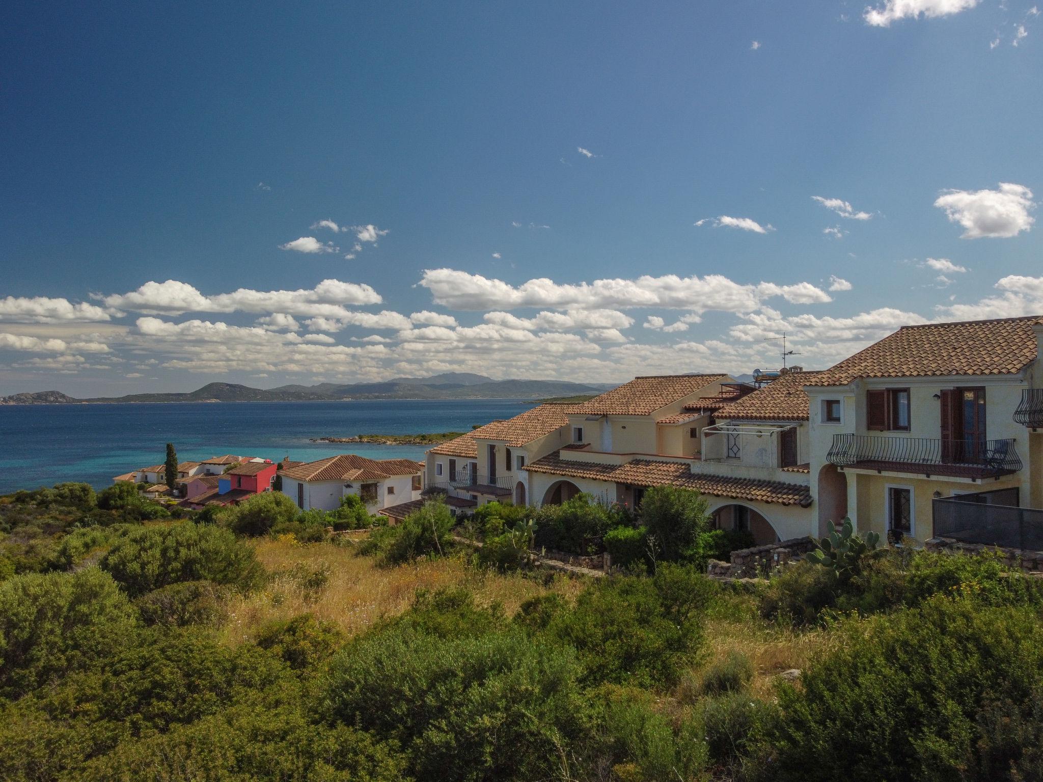 Foto 1 - Appartamento con 2 camere da letto a Golfo Aranci con terrazza e vista mare