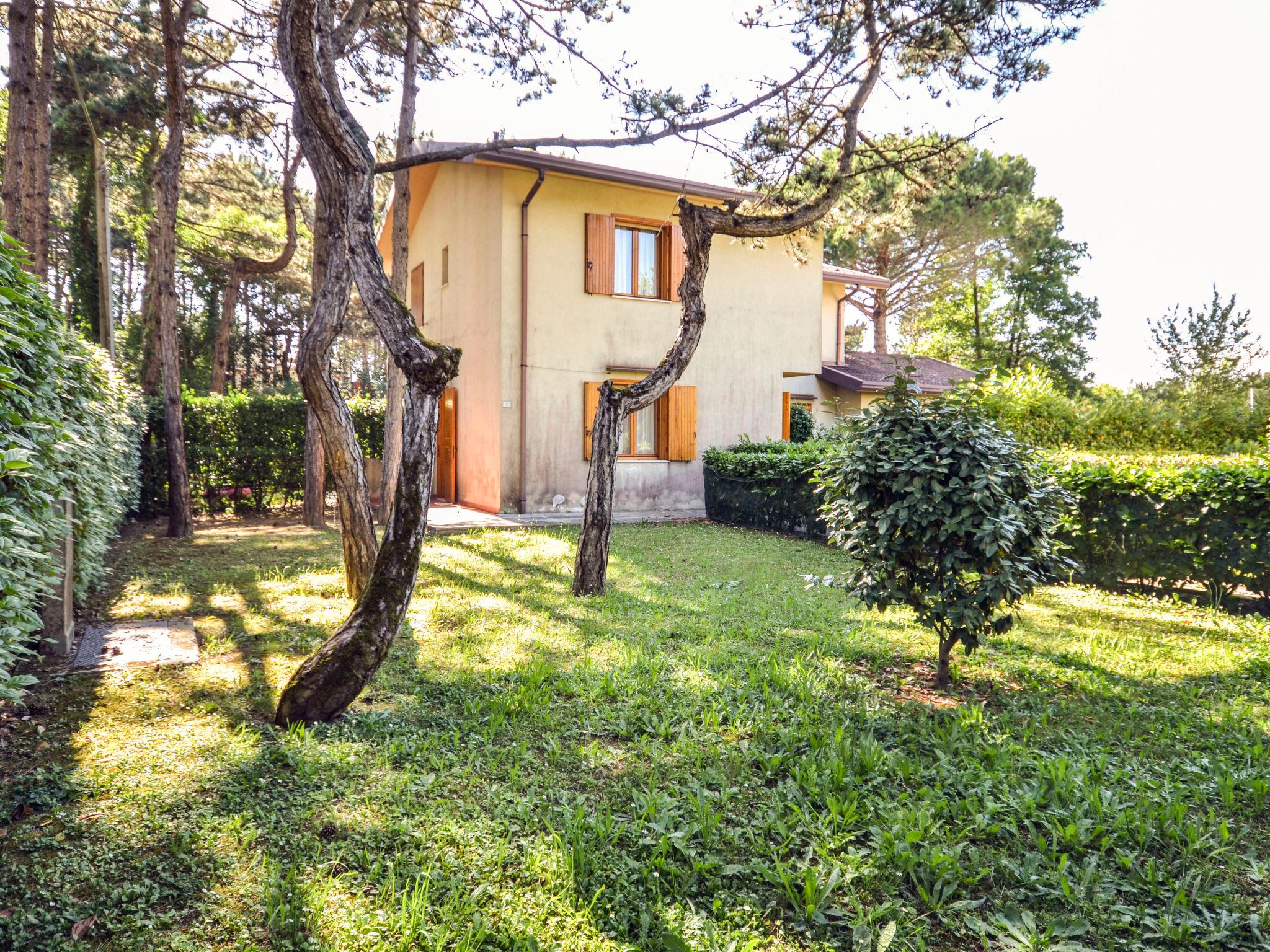Foto 2 - Haus mit 2 Schlafzimmern in San Michele al Tagliamento mit terrasse und blick aufs meer
