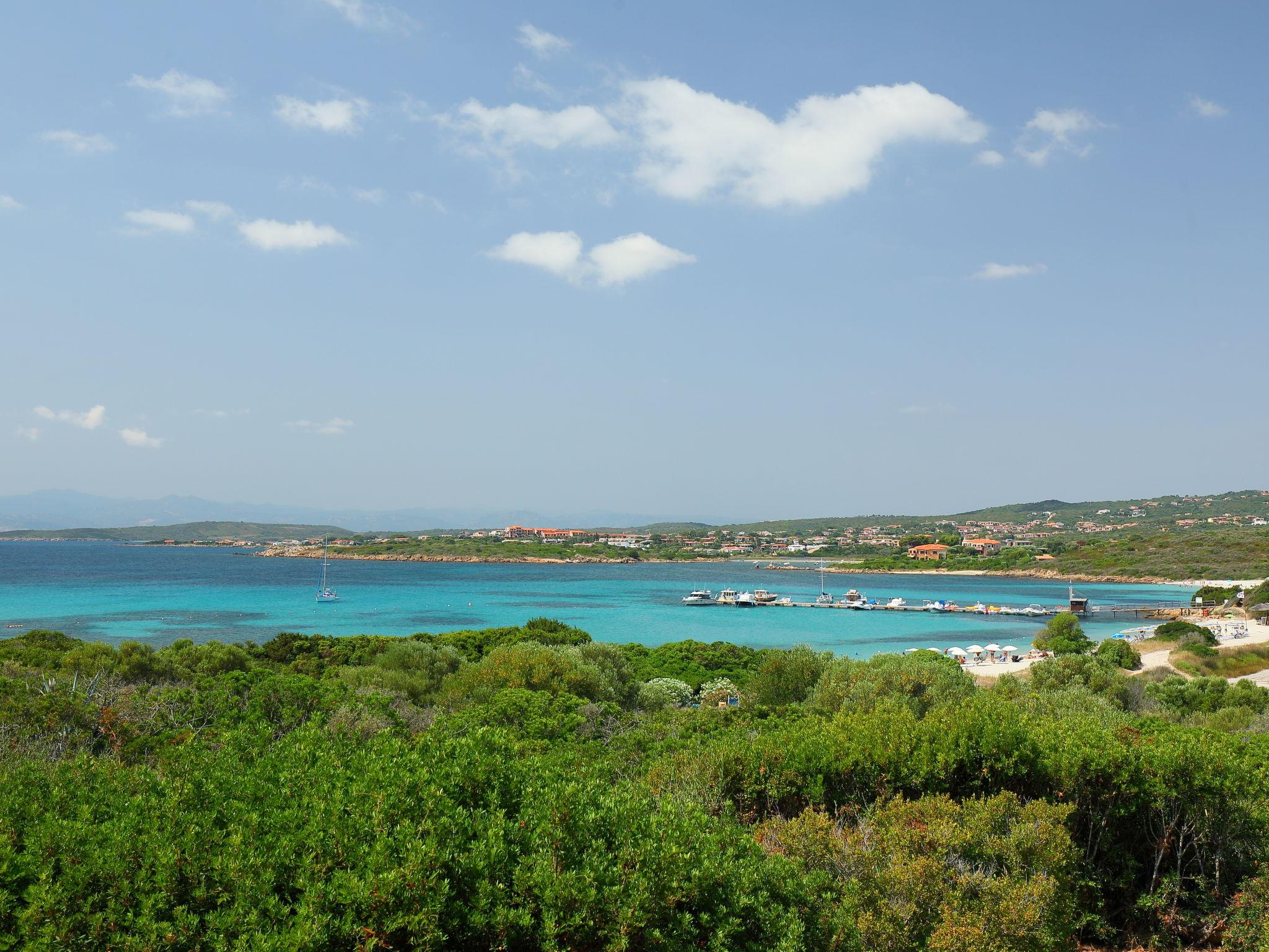 Foto 4 - Apartment mit 1 Schlafzimmer in Golfo Aranci mit garten und blick aufs meer