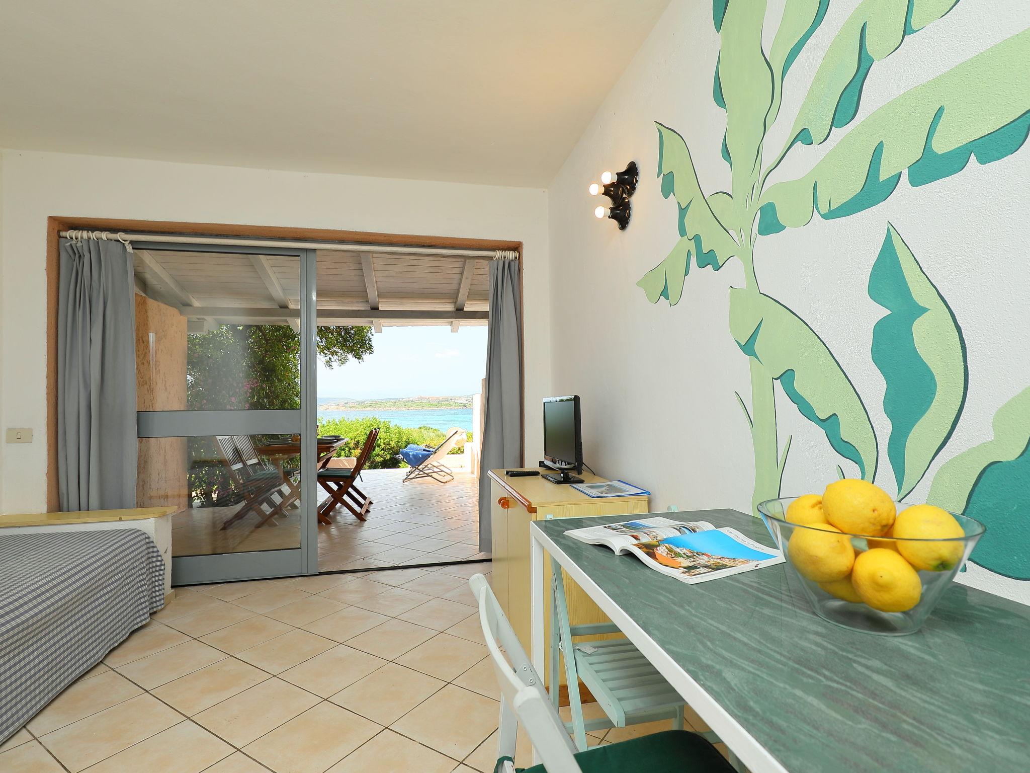 Foto 8 - Apartamento de 1 quarto em Golfo Aranci com jardim e terraço