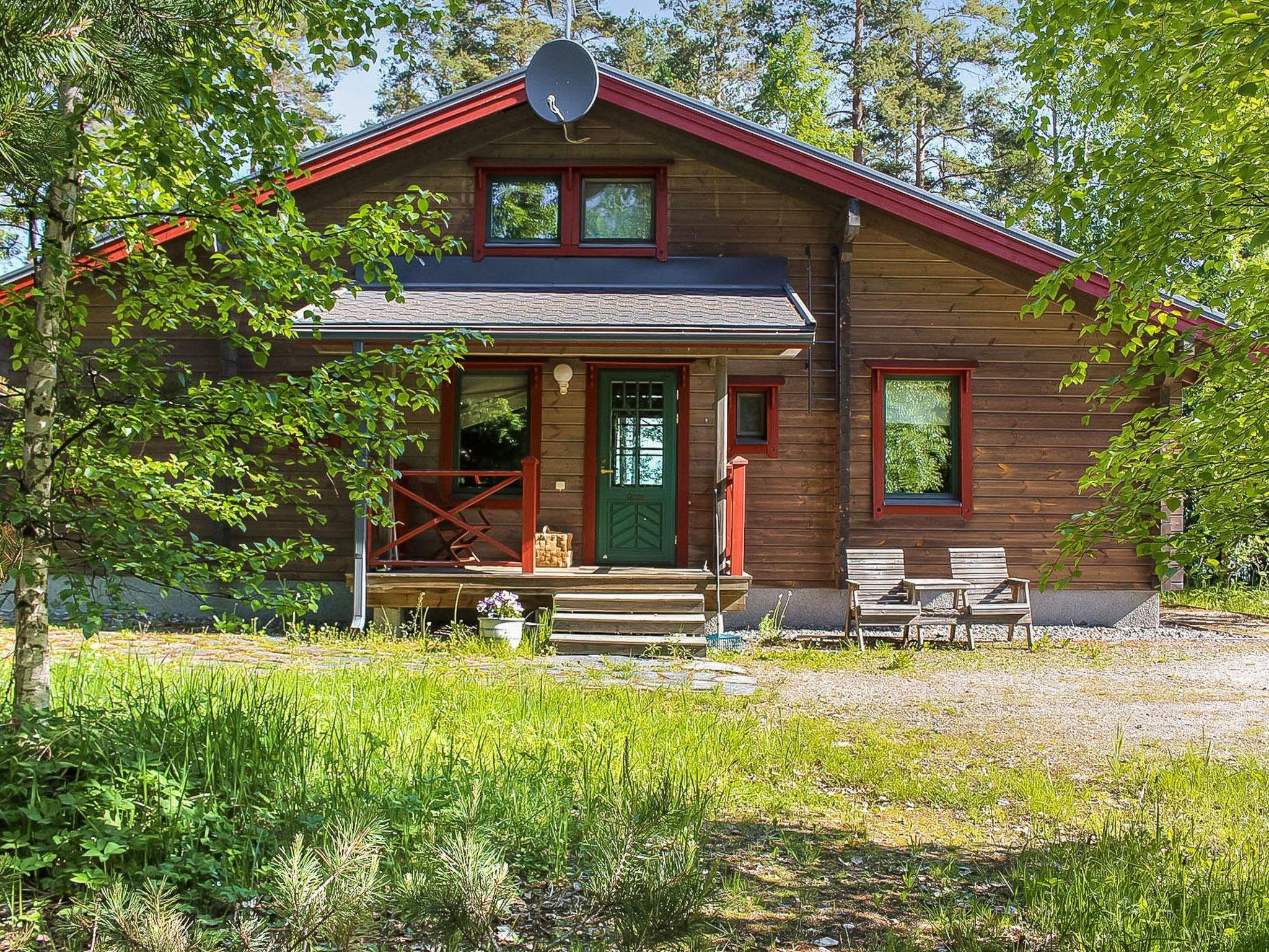 Foto 2 - Casa de 2 habitaciones en Mäntyharju con sauna