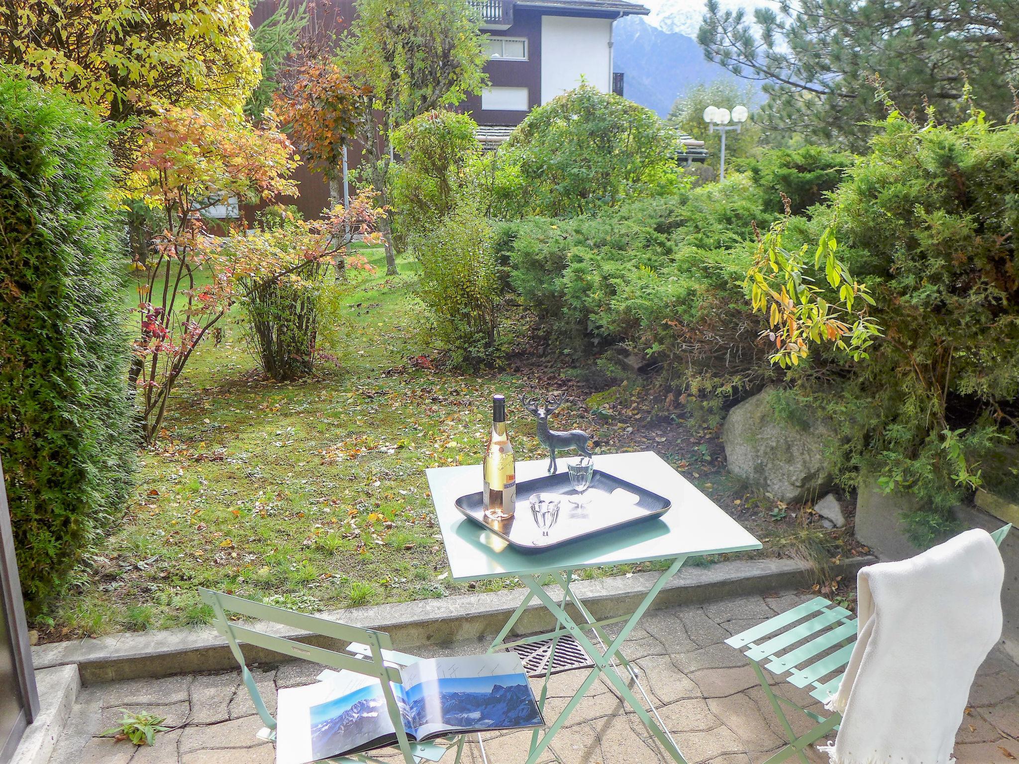 Photo 12 - Apartment in Chamonix-Mont-Blanc with garden and terrace