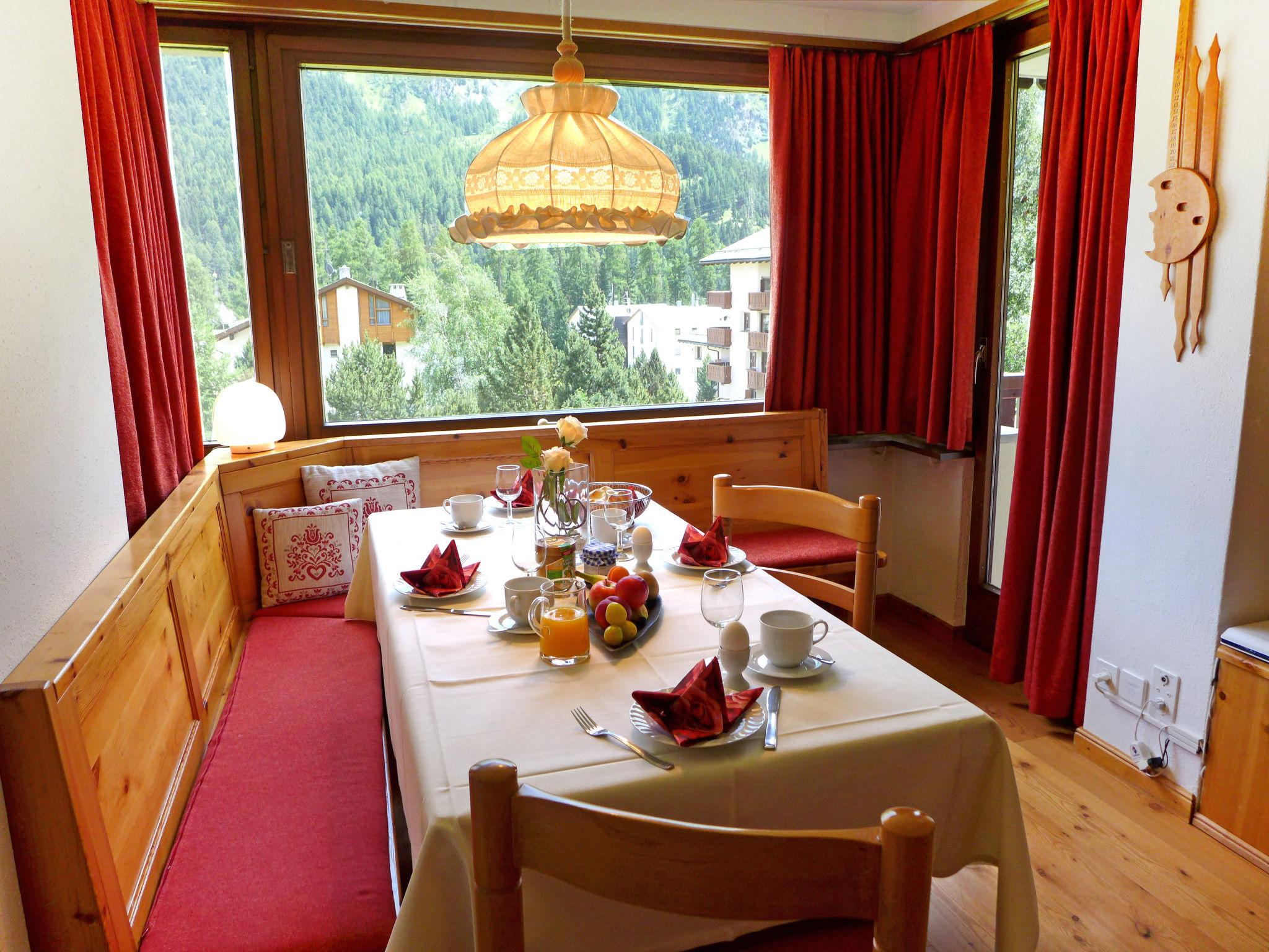 Photo 1 - 2 bedroom Apartment in Sankt Moritz with garden