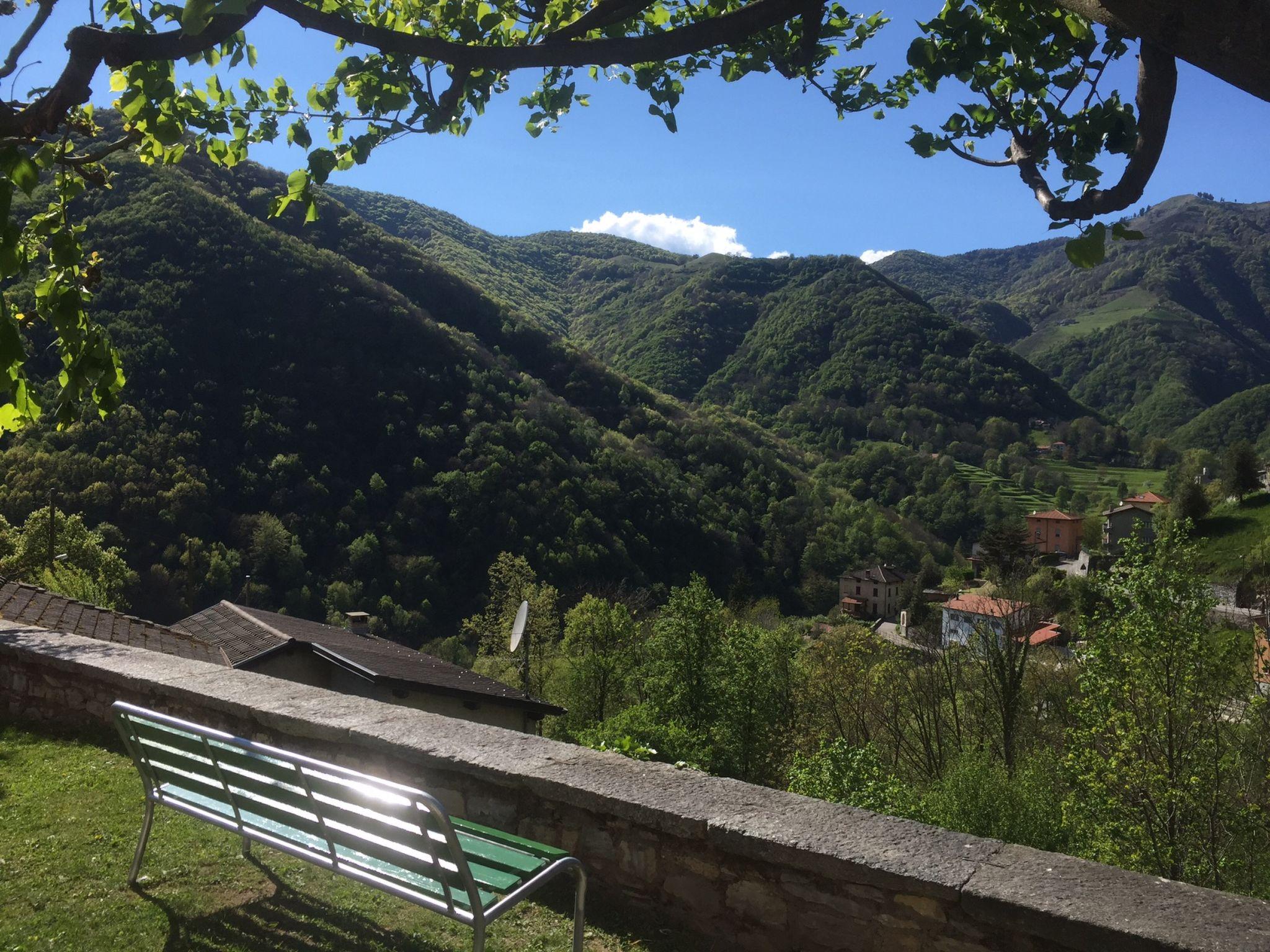 Foto 36 - Casa de 3 quartos em Breggia com piscina privada e vista para a montanha