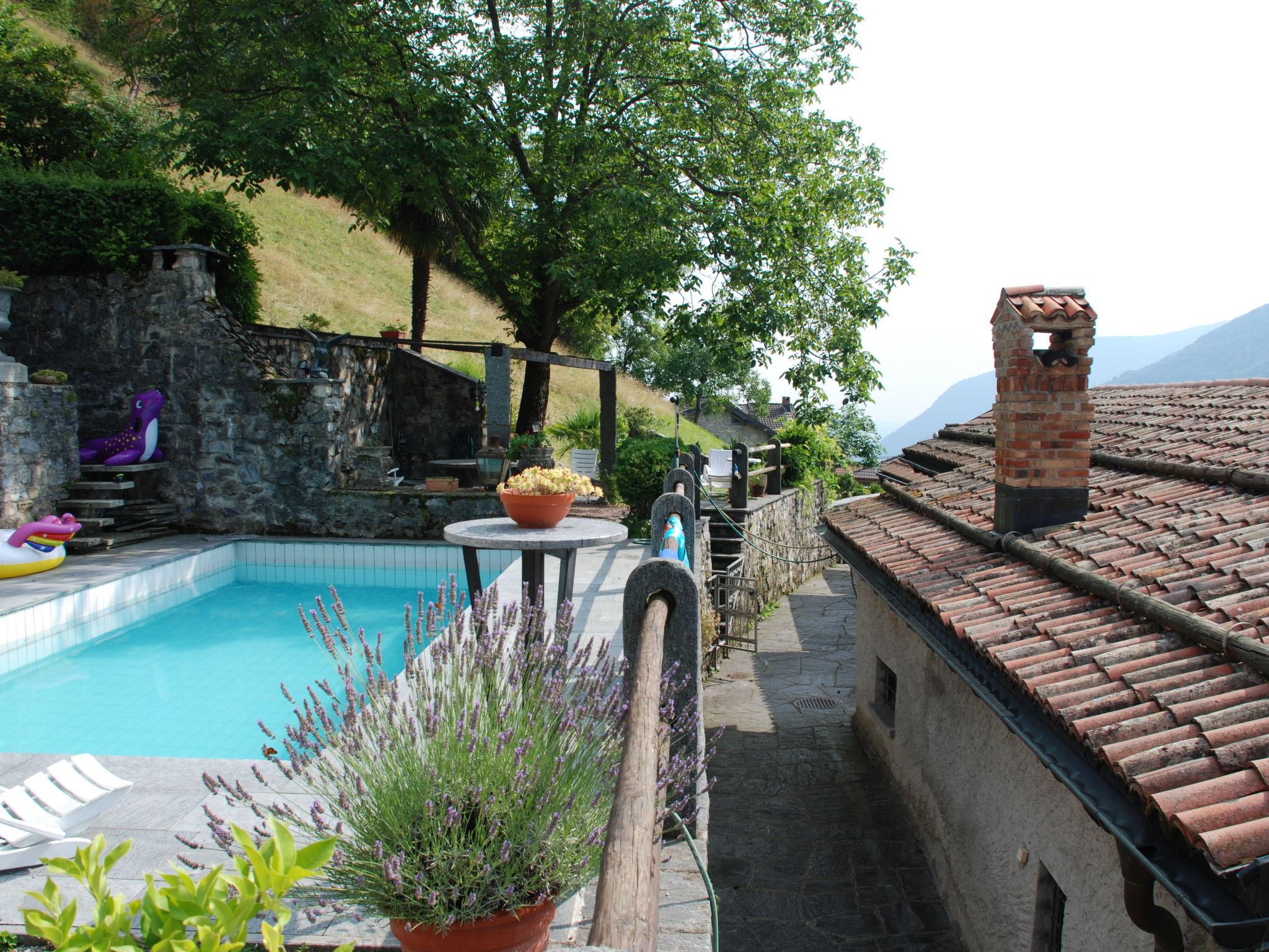 Foto 30 - Casa de 3 quartos em Breggia com piscina privada e vista para a montanha