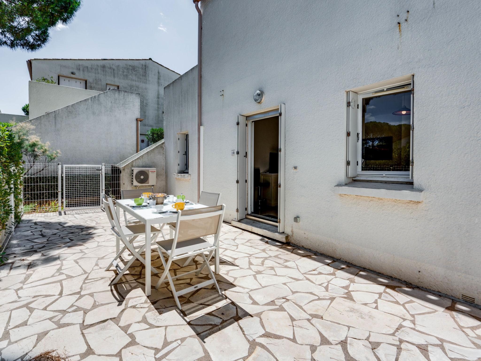 Foto 10 - Apartamento de 1 habitación en Agde con terraza y vistas al mar