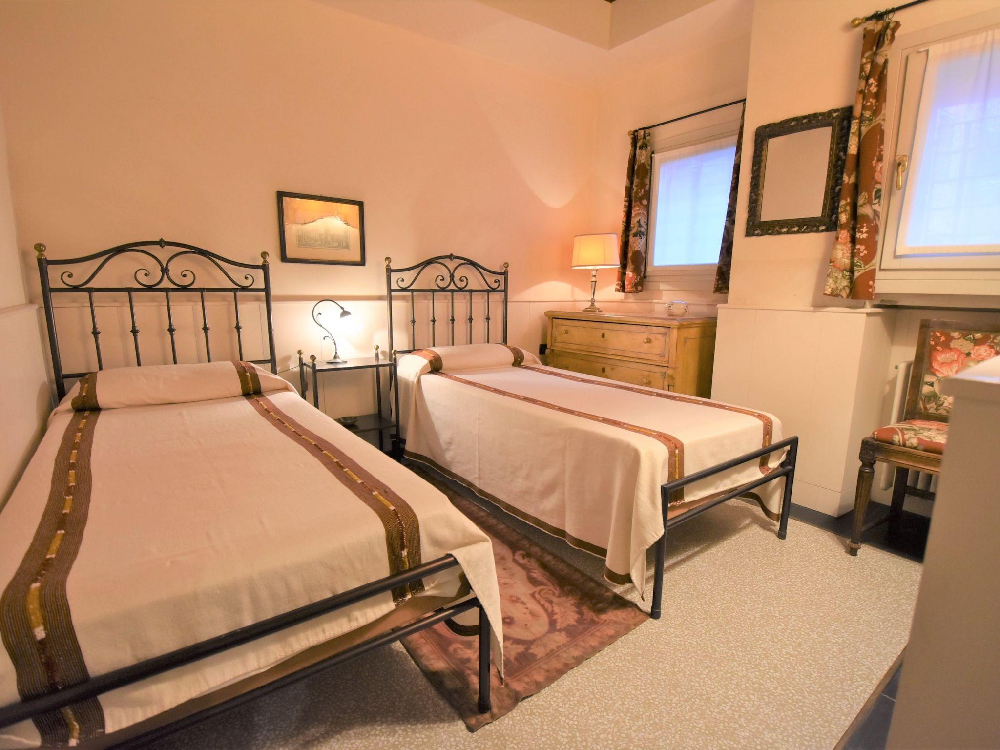 Foto 5 - Appartamento con 2 camere da letto a Venezia