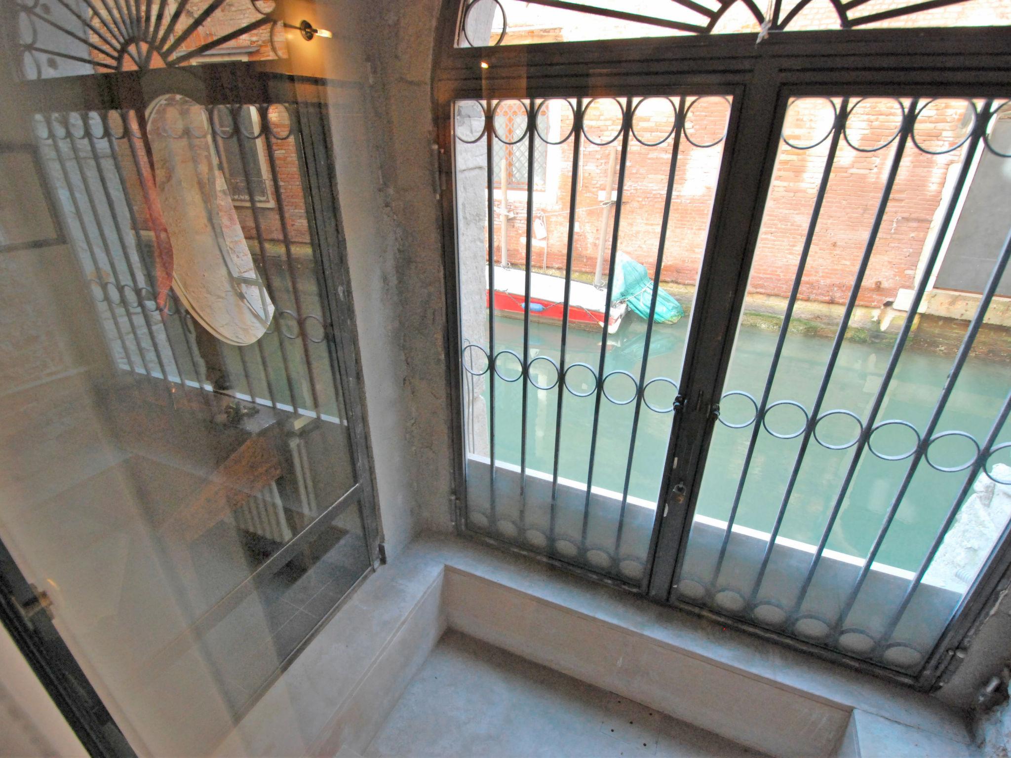 Photo 27 - 2 bedroom Apartment in Venice