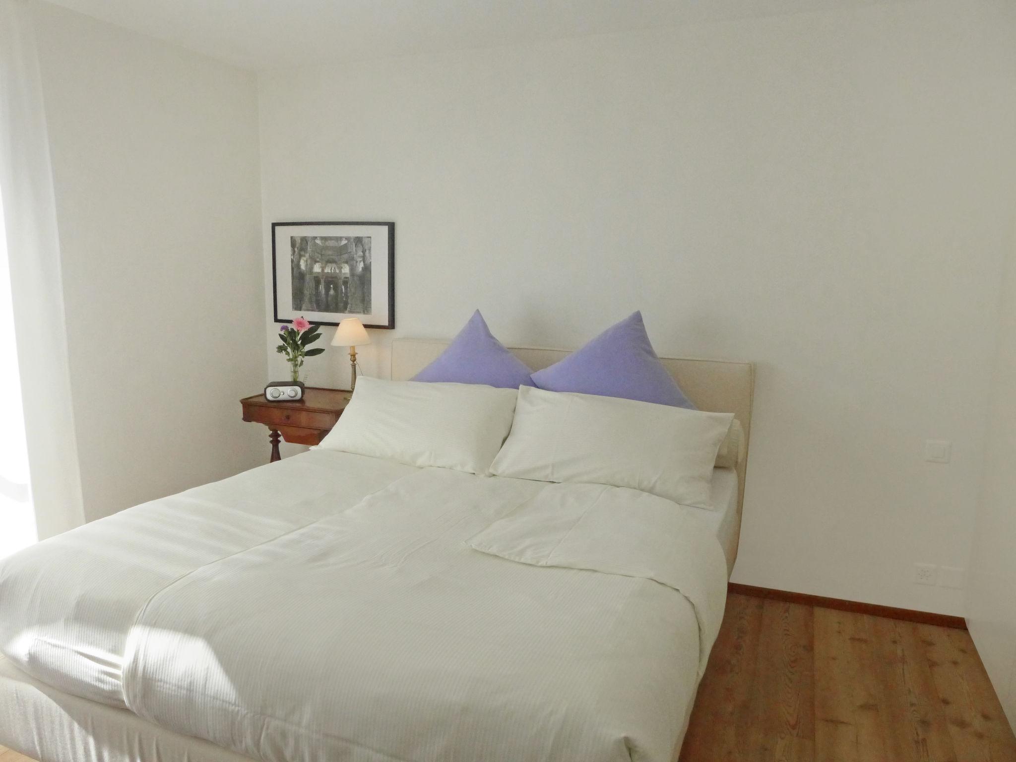 Foto 16 - Appartamento con 2 camere da letto a Samedan