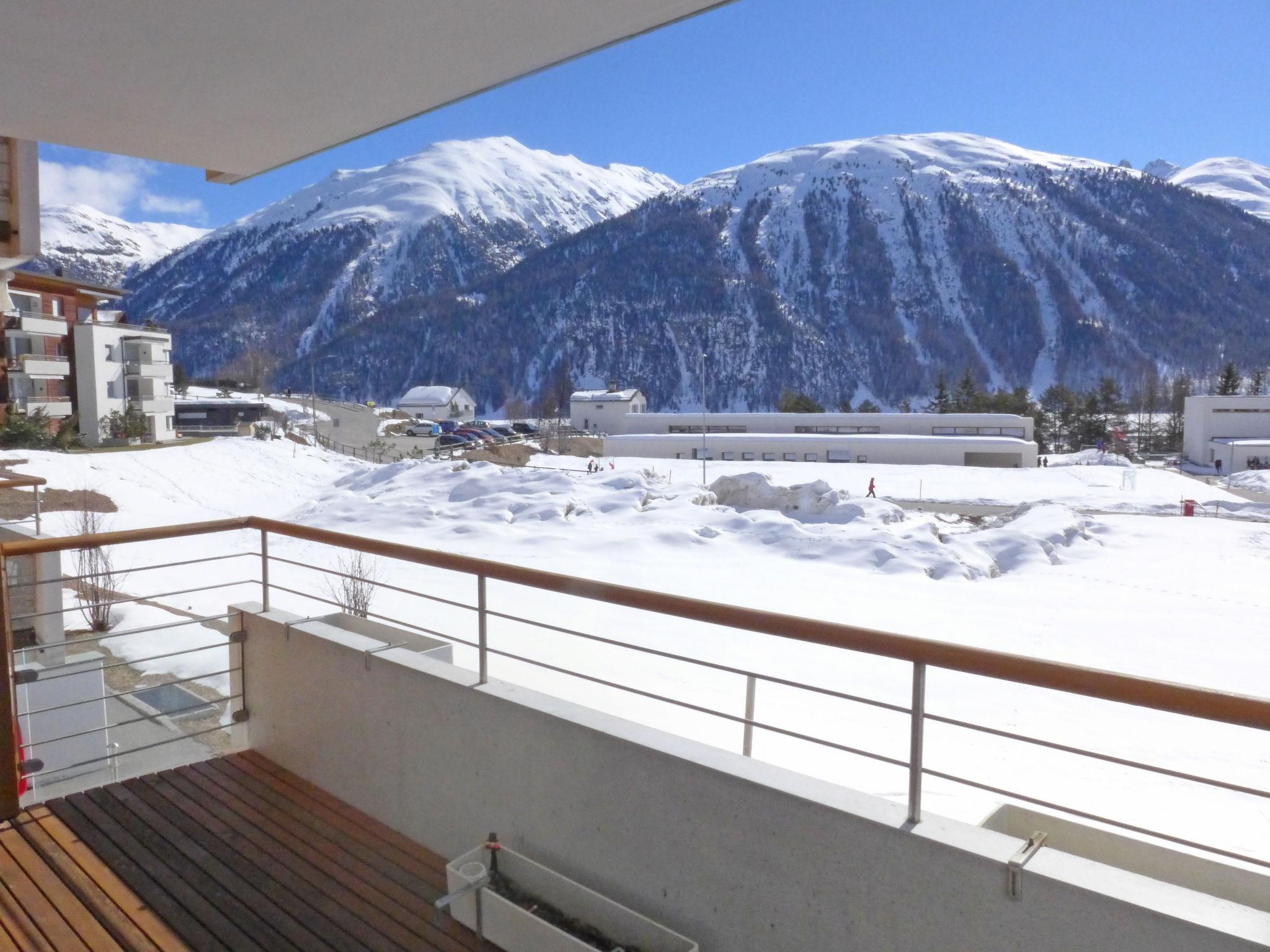 Photo 26 - Appartement de 2 chambres à Samedan avec jardin