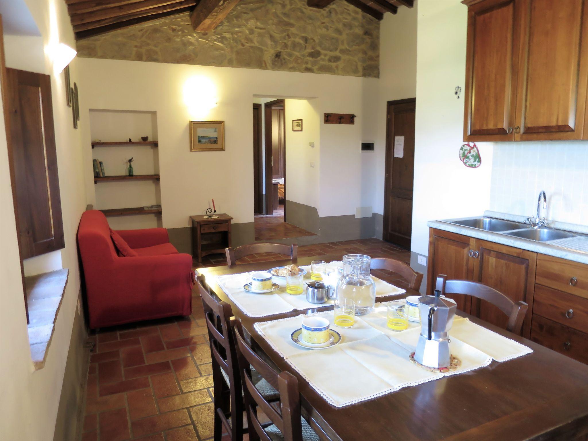 Photo 6 - 2 bedroom Apartment in Montecatini Val di Cecina with swimming pool and garden