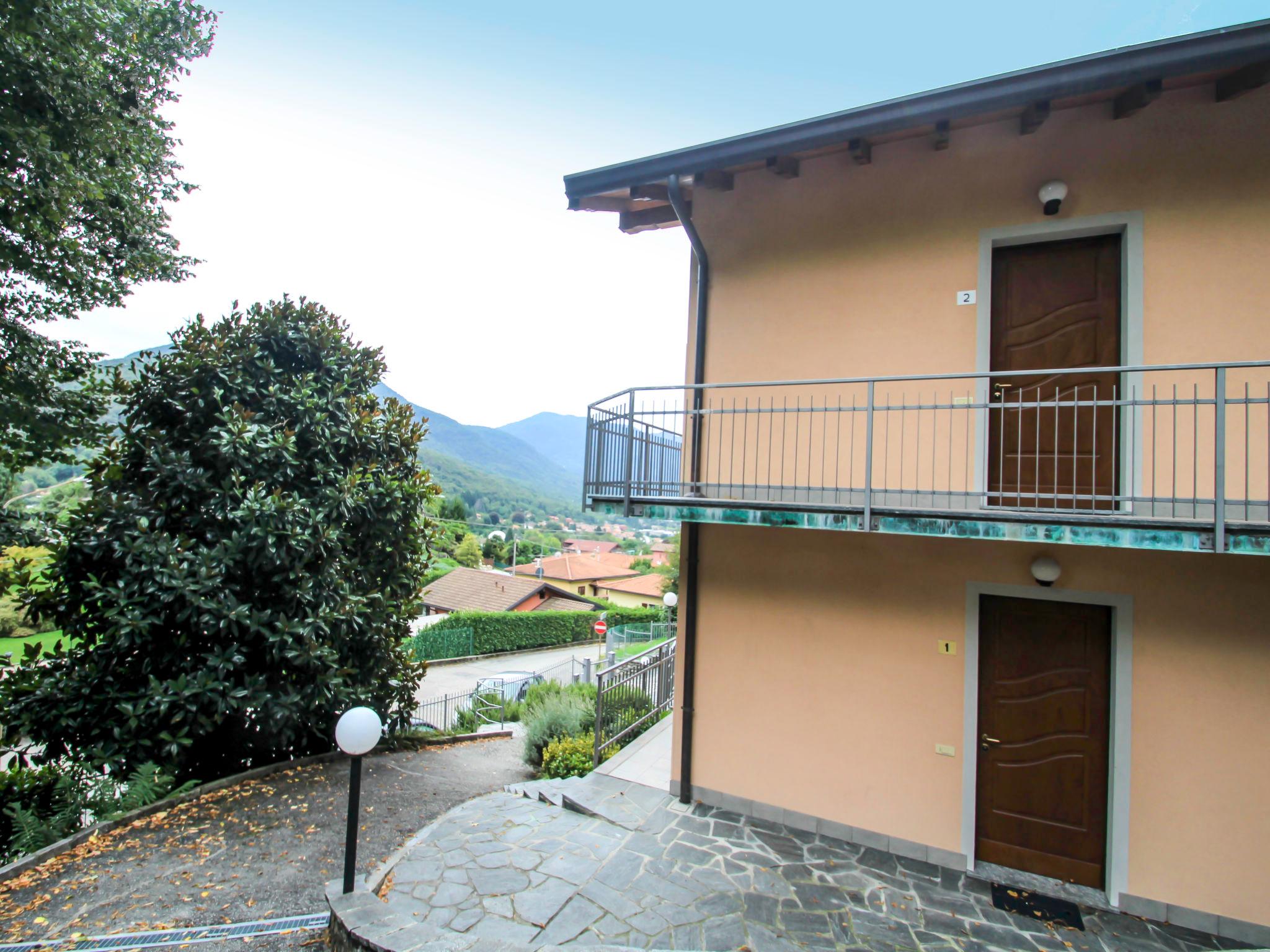 Foto 33 - Haus mit 5 Schlafzimmern in Brezzo di Bedero mit terrasse und blick auf die berge