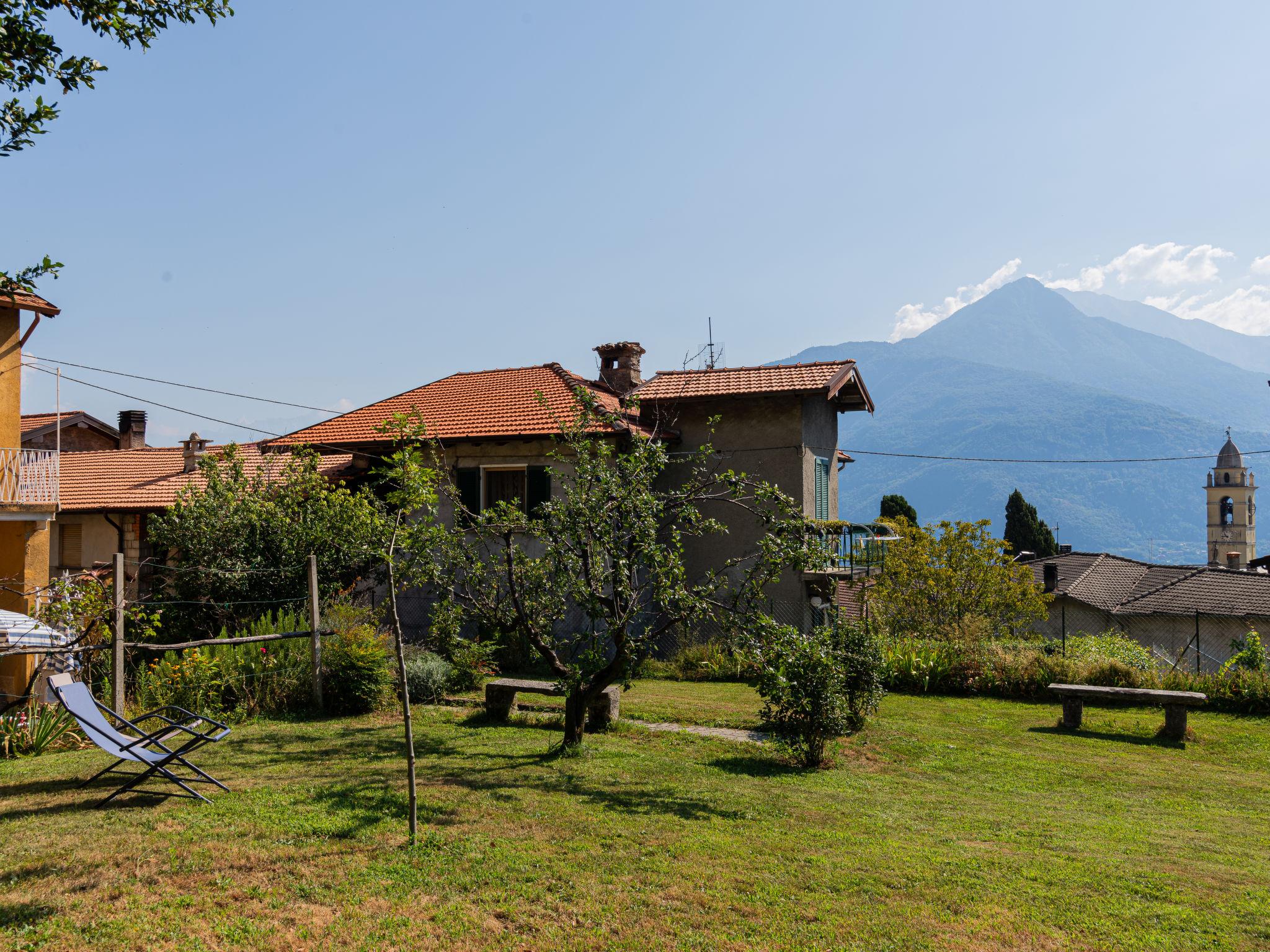 Foto 2 - Casa de 4 quartos em Cremia com jardim e vista para a montanha