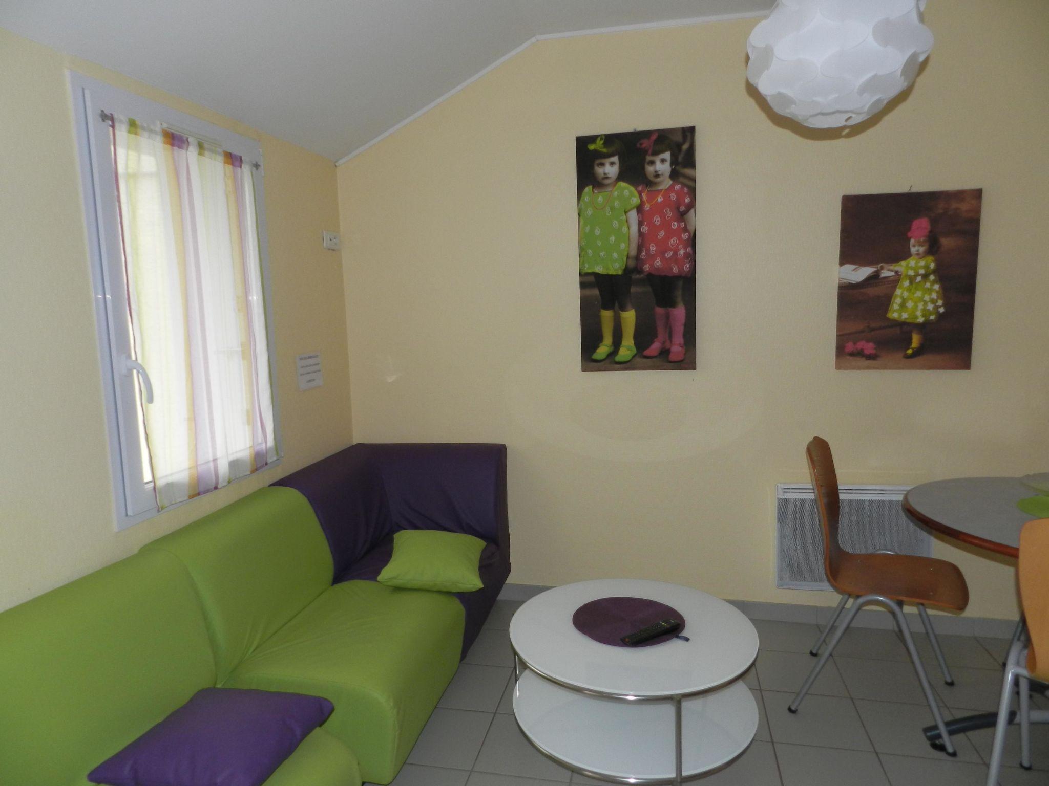 Photo 2 - 1 bedroom House in Pontorson with swimming pool