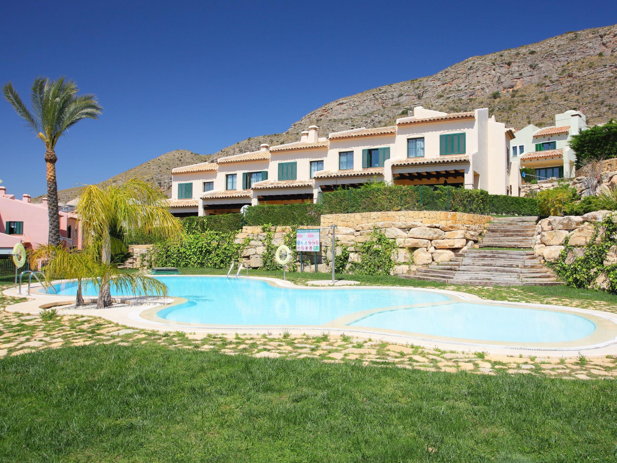 Photo 16 - 2 bedroom House in Finestrat with swimming pool and sea view