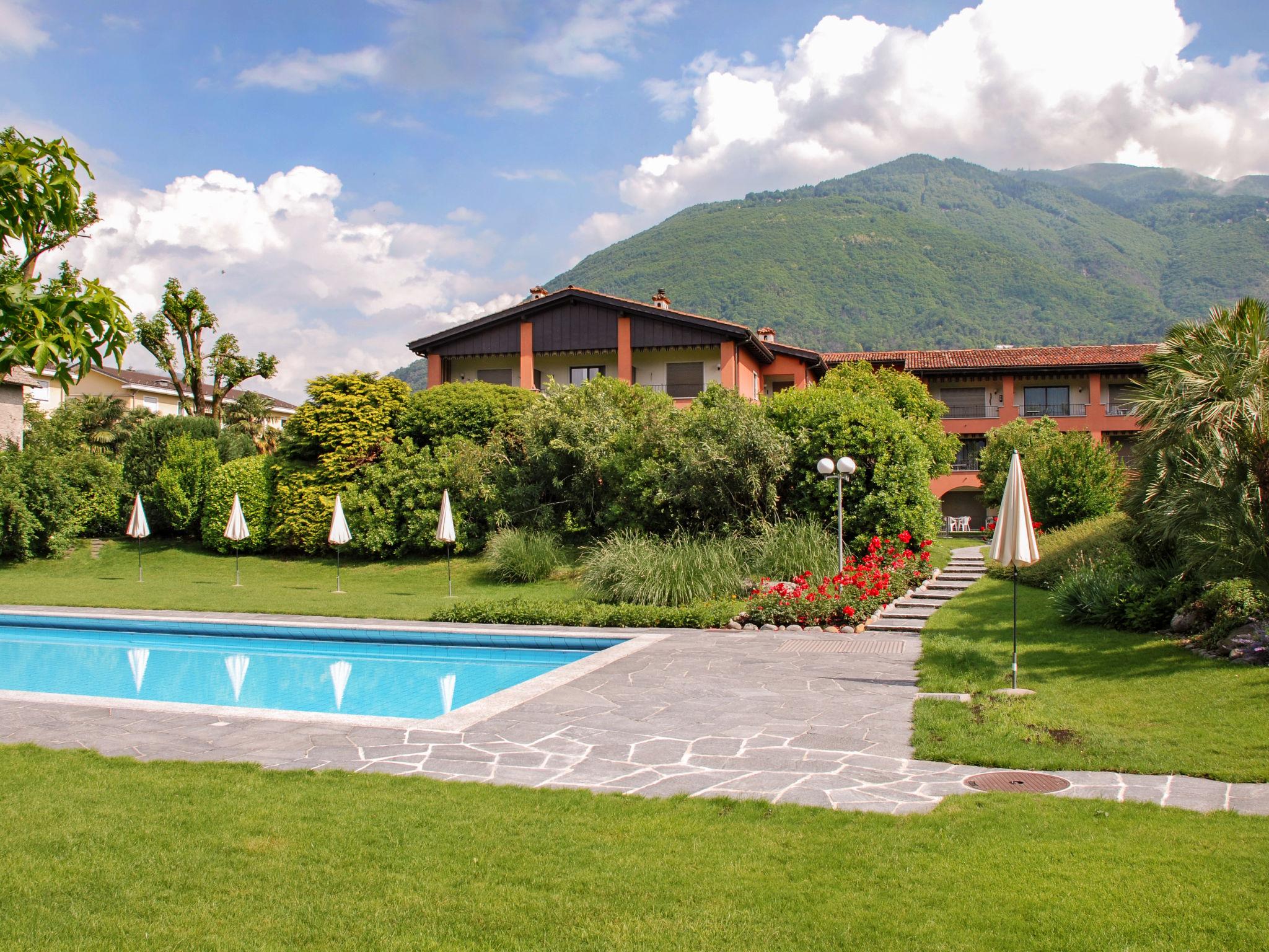 Foto 18 - Appartamento con 2 camere da letto a Ascona con piscina e vista sulle montagne