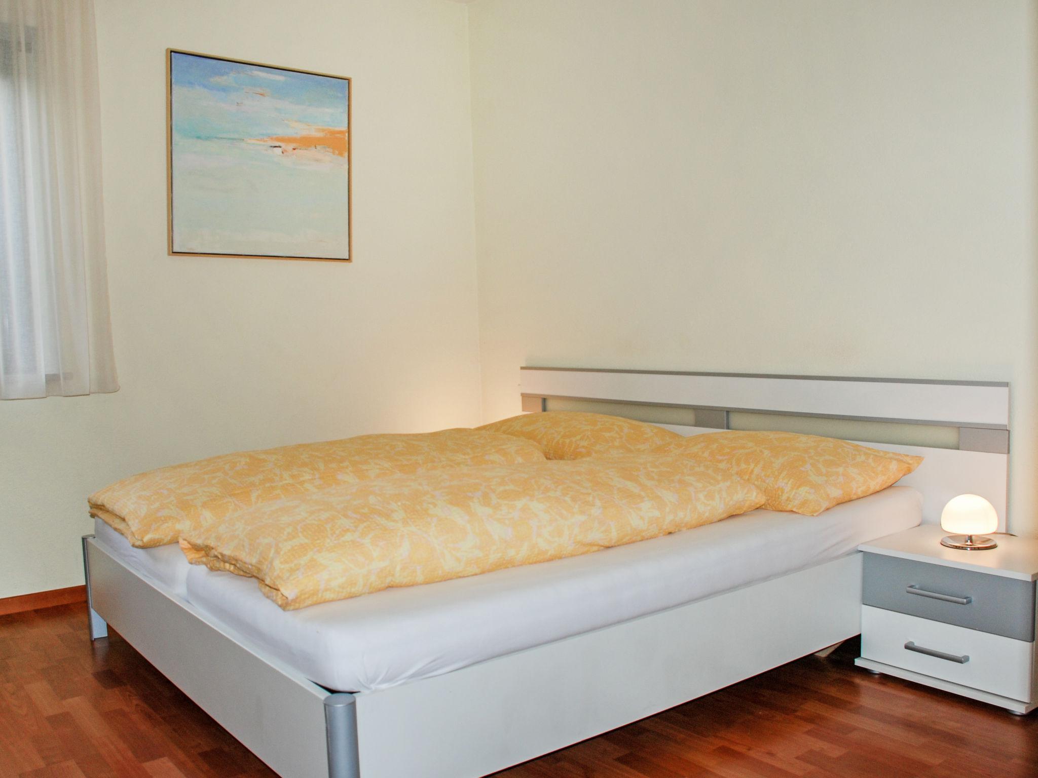 Foto 10 - Apartment mit 2 Schlafzimmern in Ascona mit schwimmbad und blick auf die berge