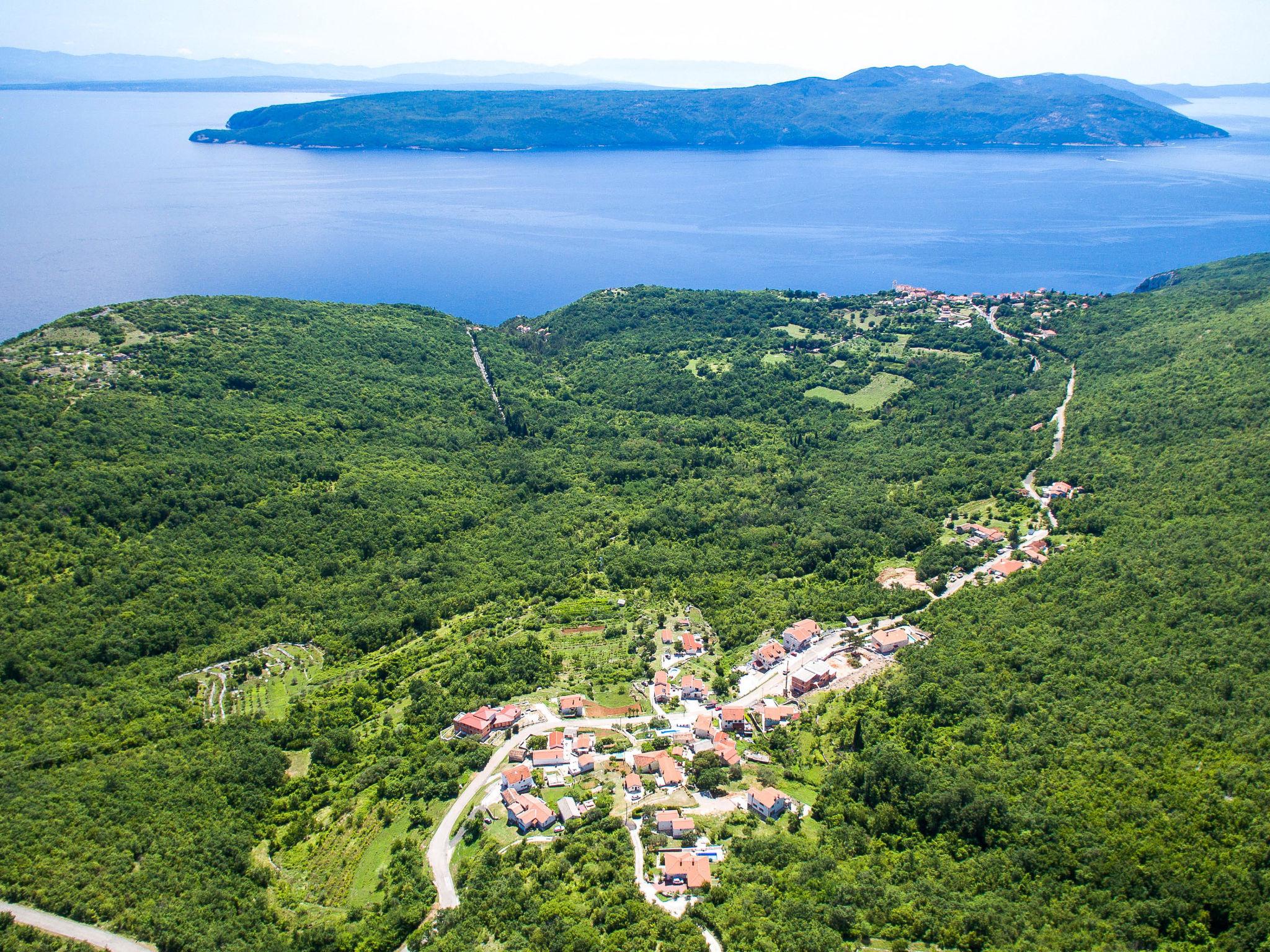 Photo 22 - Maison de 3 chambres à Mošćenička Draga avec piscine et jardin