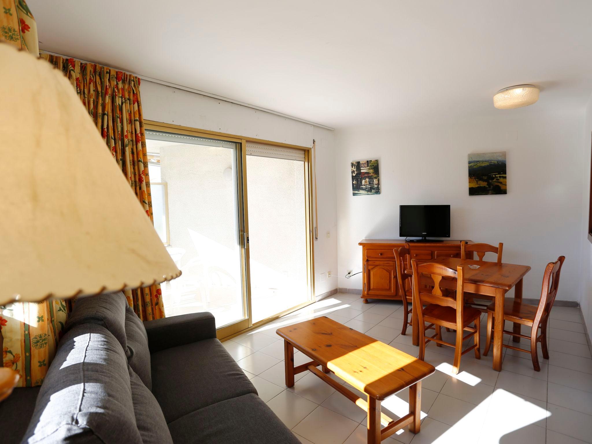 Foto 8 - Apartment mit 1 Schlafzimmer in Cambrils mit schwimmbad und blick aufs meer