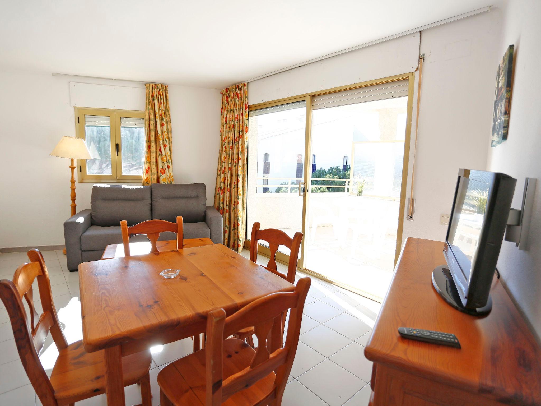 Photo 6 - 1 bedroom Apartment in Cambrils with swimming pool and sea view