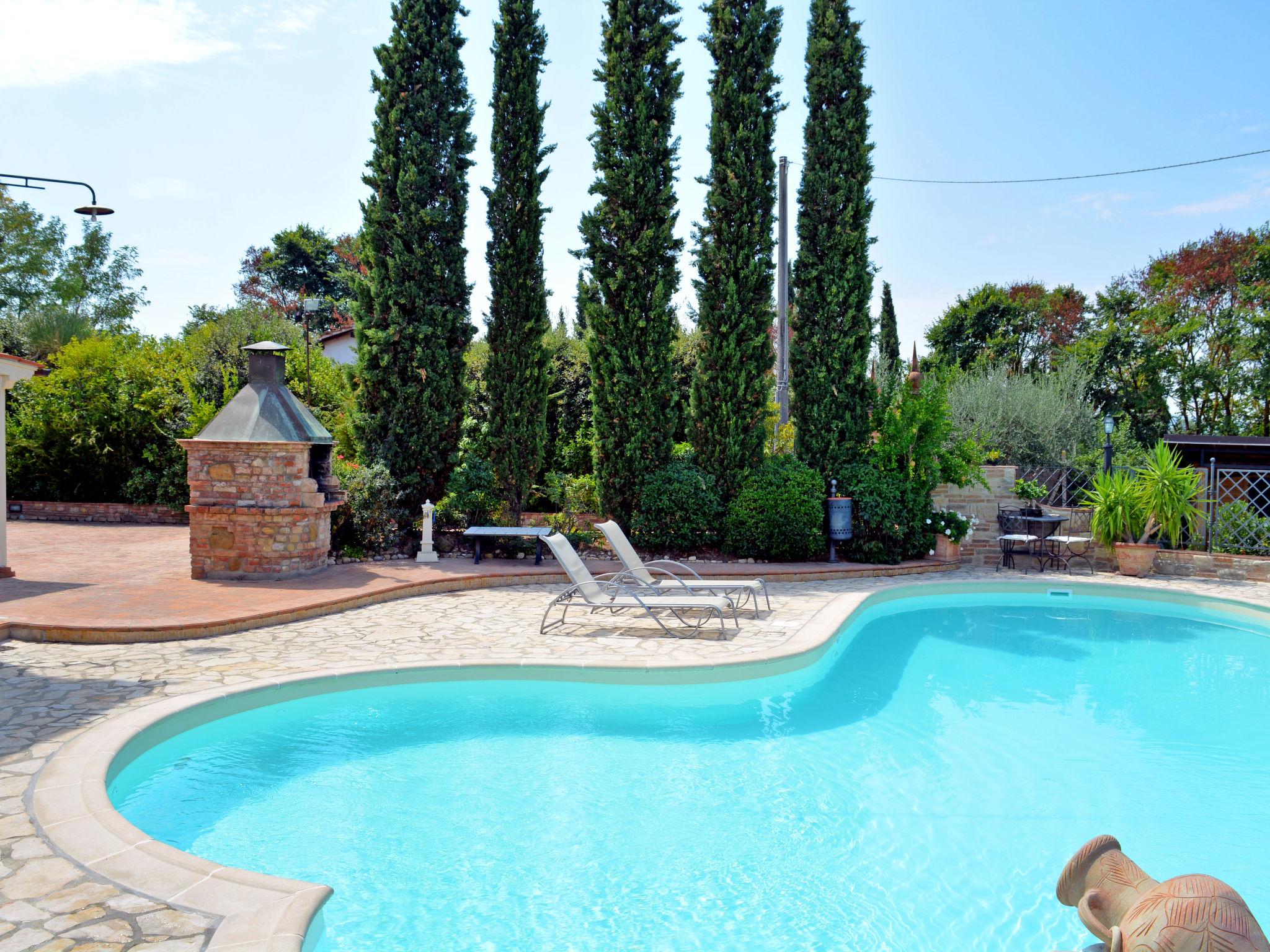 Foto 26 - Casa de 2 quartos em Castelfiorentino com piscina e jardim