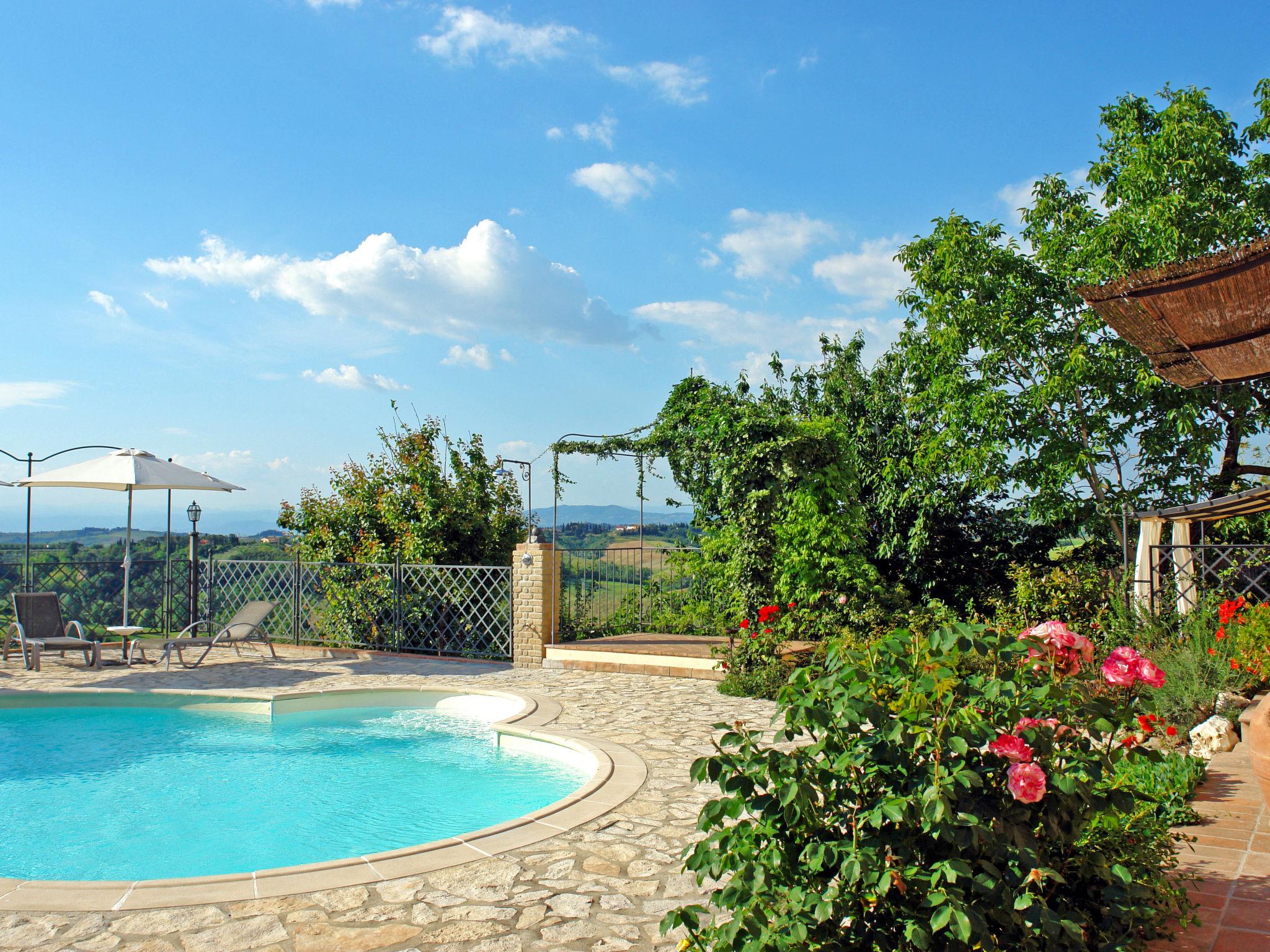 Photo 24 - 2 bedroom House in Castelfiorentino with swimming pool and garden