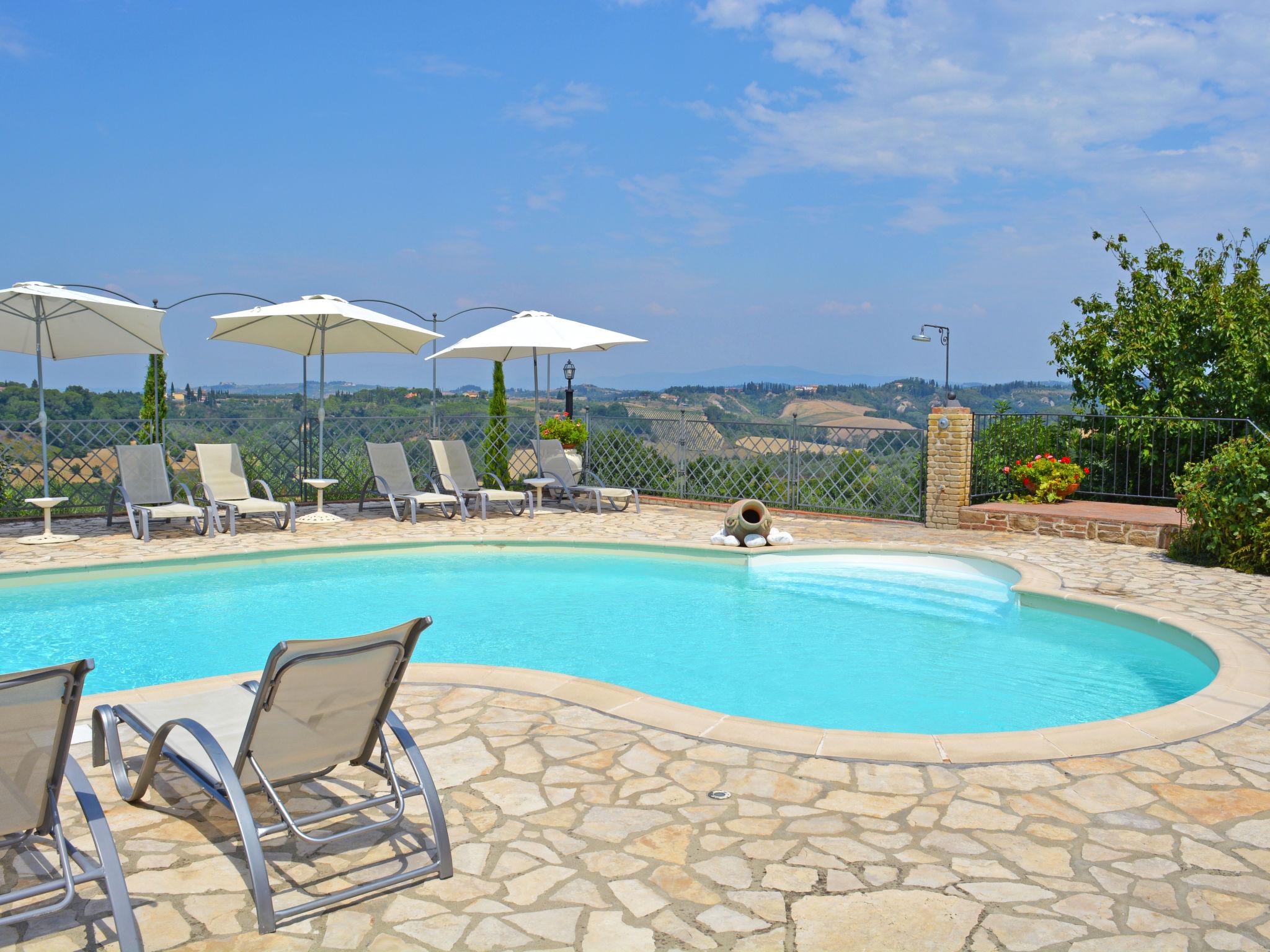 Photo 22 - 2 bedroom House in Castelfiorentino with swimming pool and garden