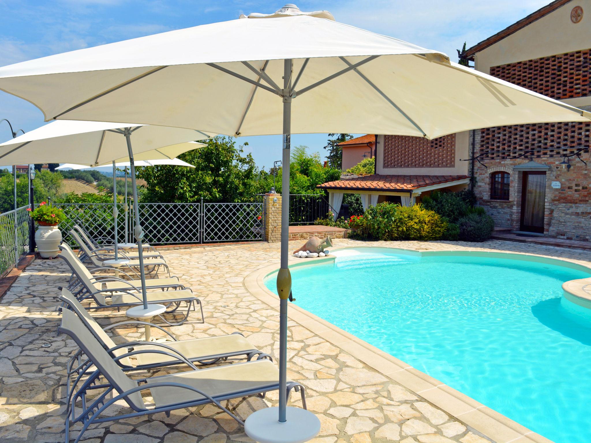 Foto 21 - Casa de 2 quartos em Castelfiorentino com piscina e jardim