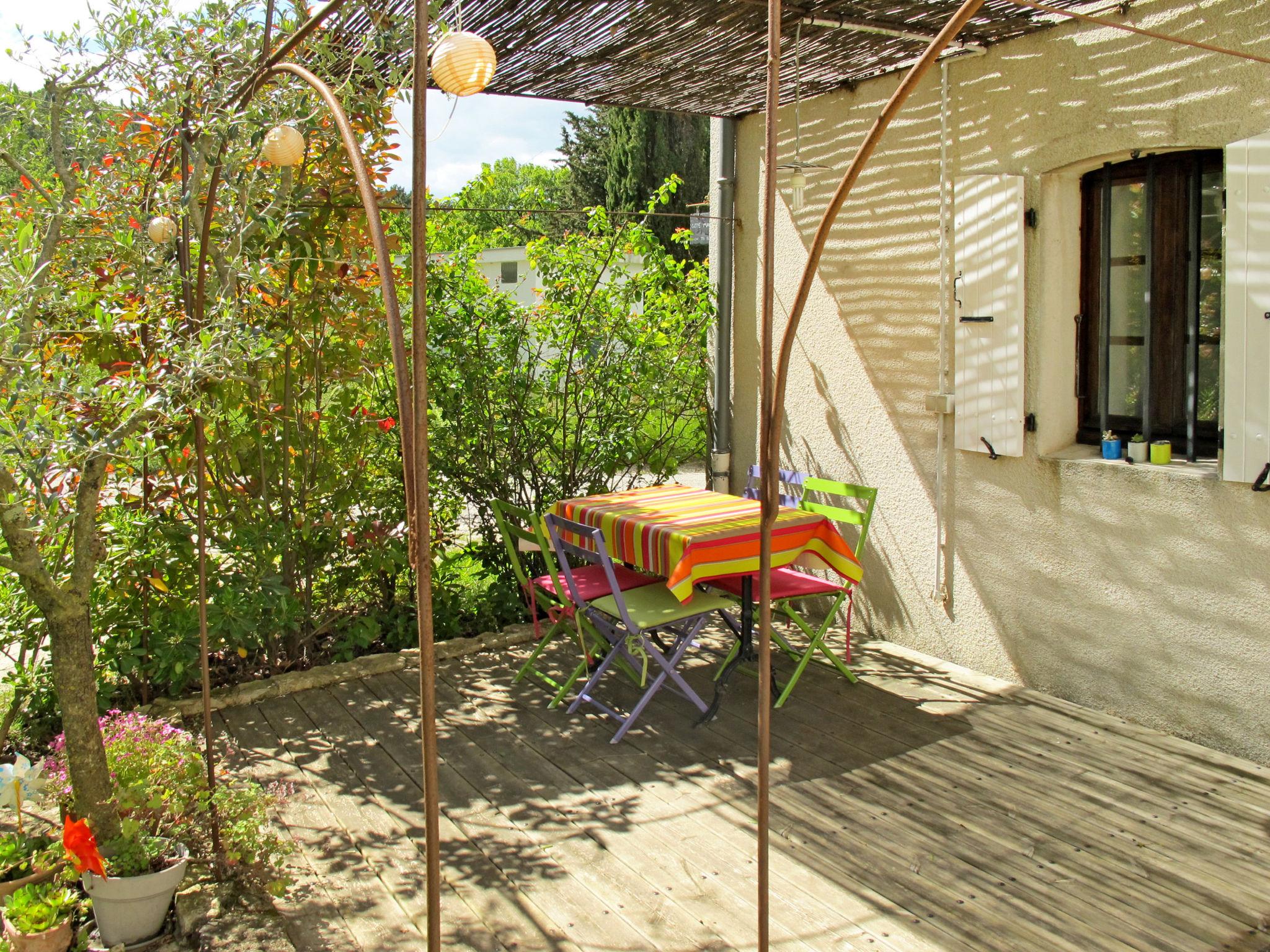 Photo 2 - Maison de 1 chambre à La Touche avec terrasse