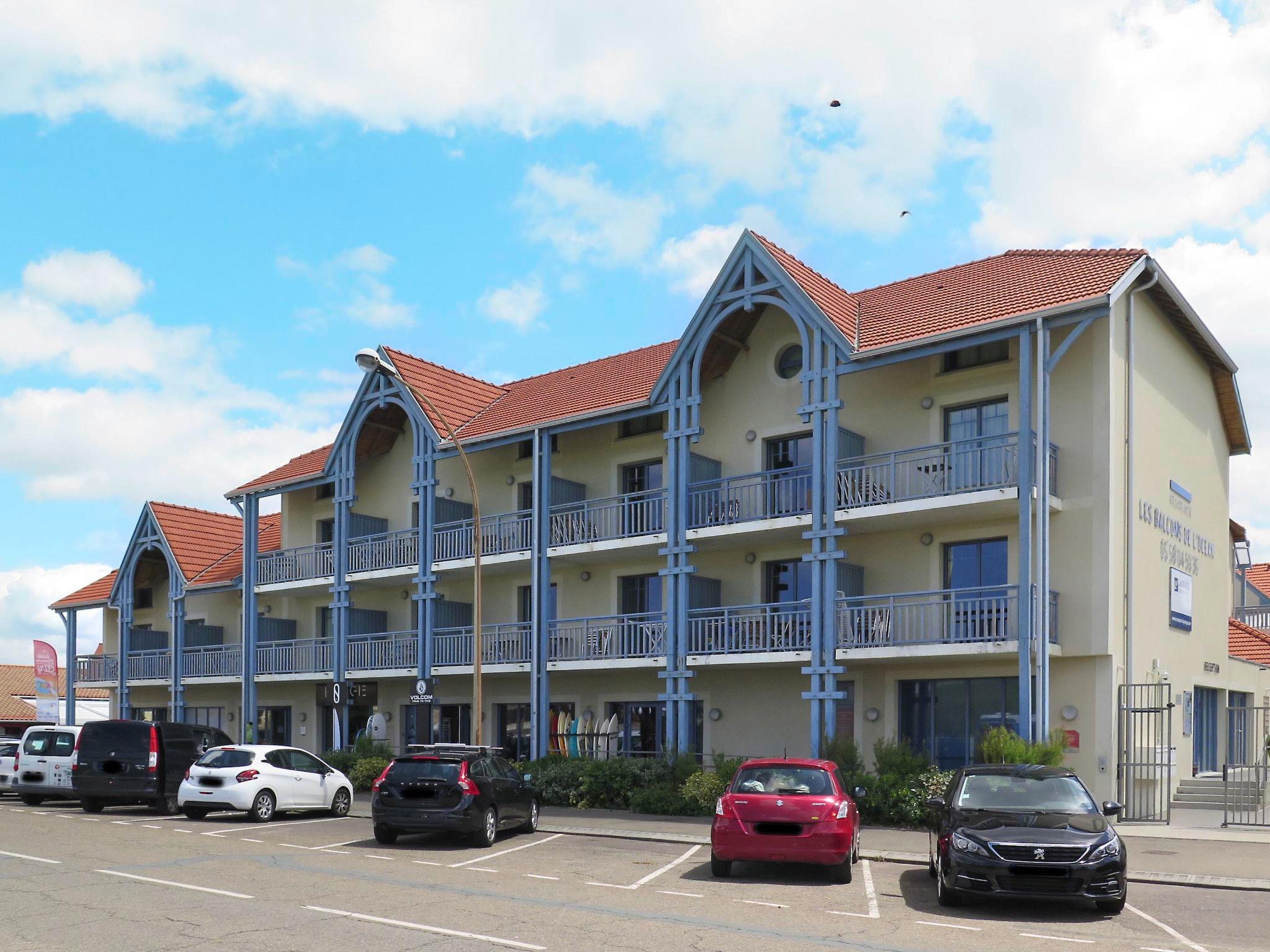 Photo 10 - Appartement de 2 chambres à Biscarrosse avec piscine et vues à la mer