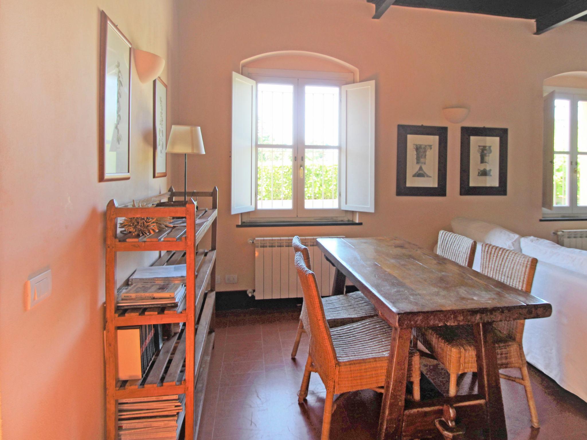 Photo 9 - 2 bedroom Apartment in Sestri Levante with garden and sea view