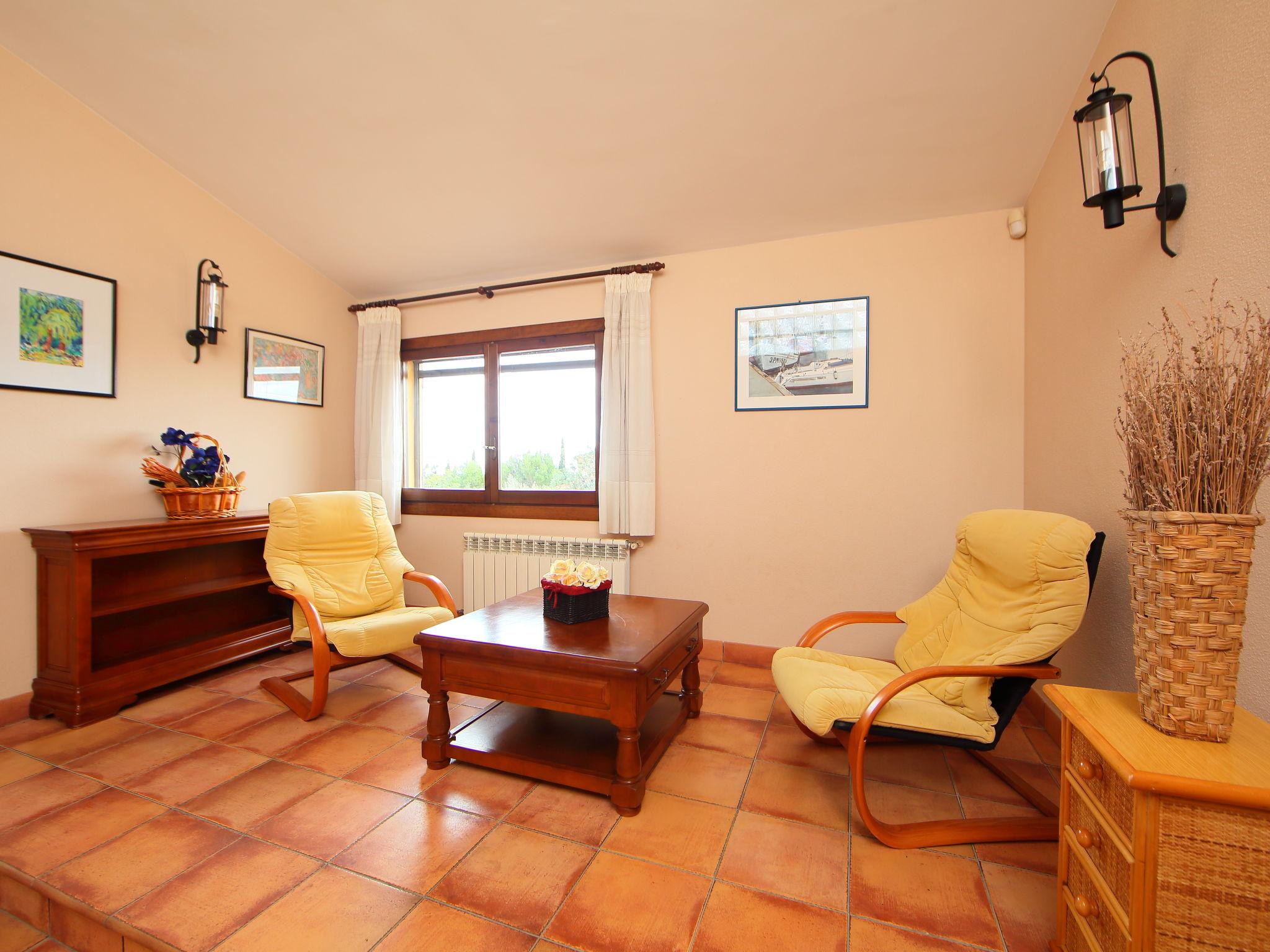 Photo 18 - 4 bedroom House in l'Ampolla with private pool and sea view