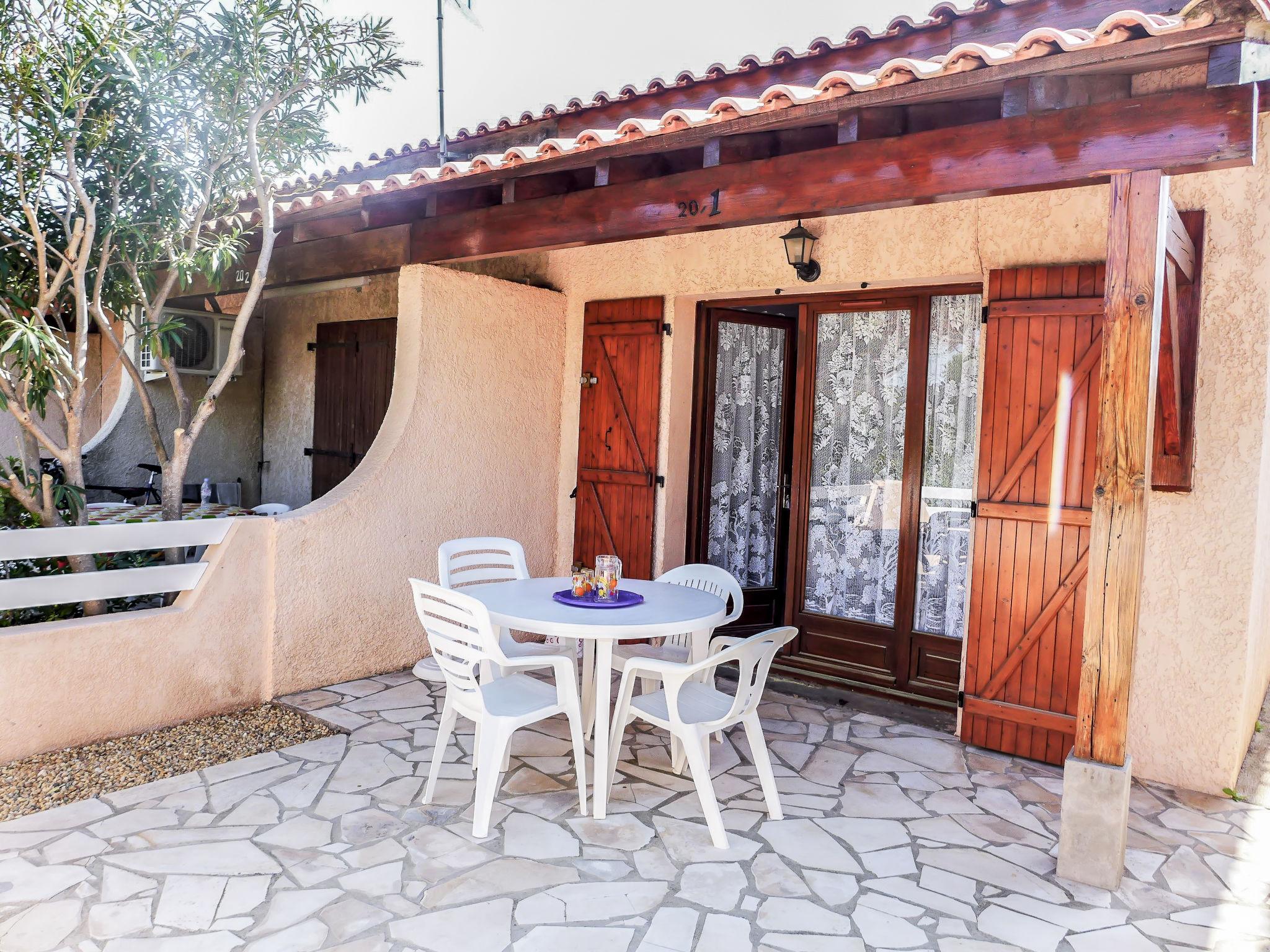 Photo 14 - House in Gruissan with terrace and sea view