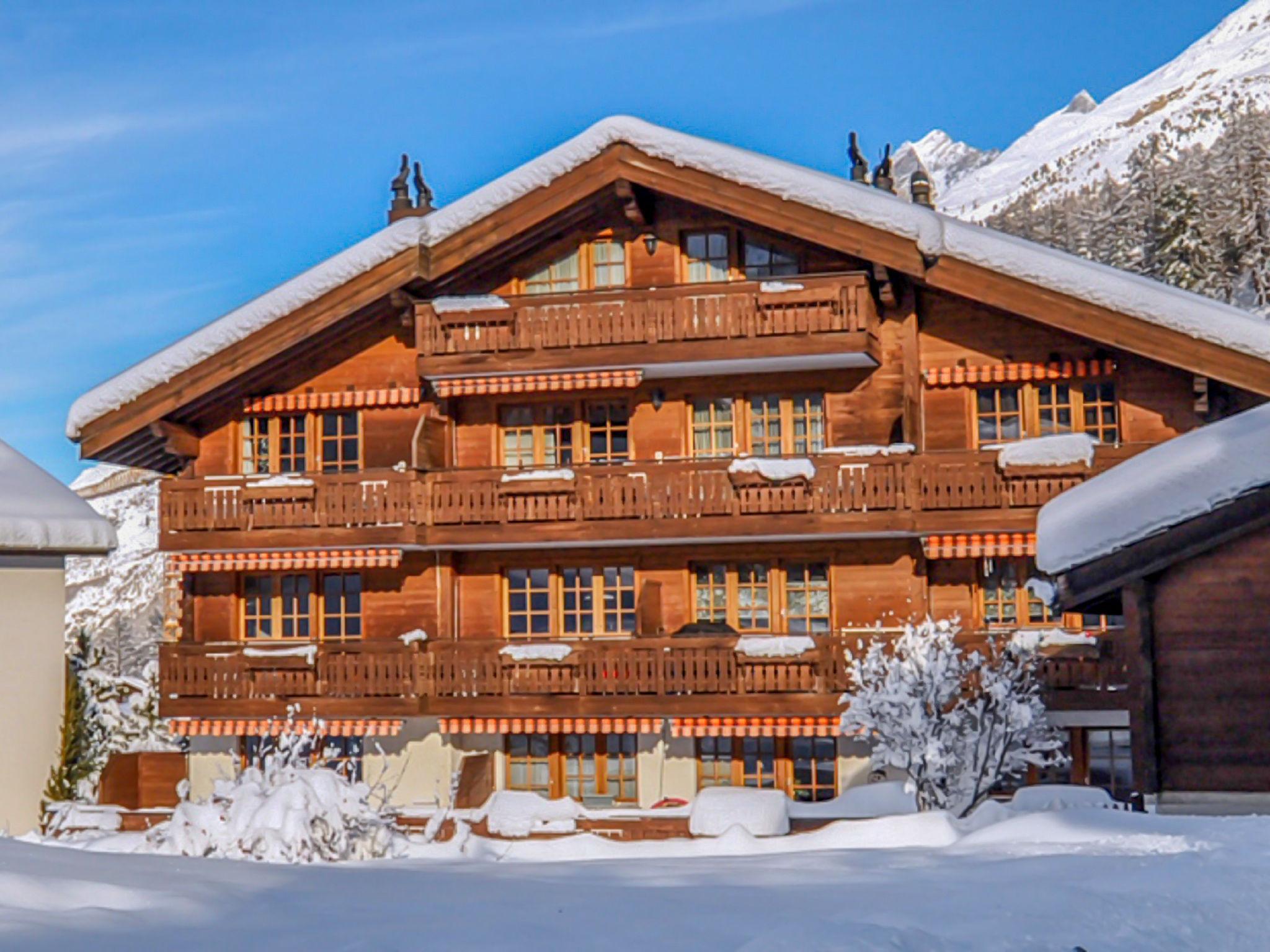 Photo 20 - Appartement de 4 chambres à Zermatt avec jardin