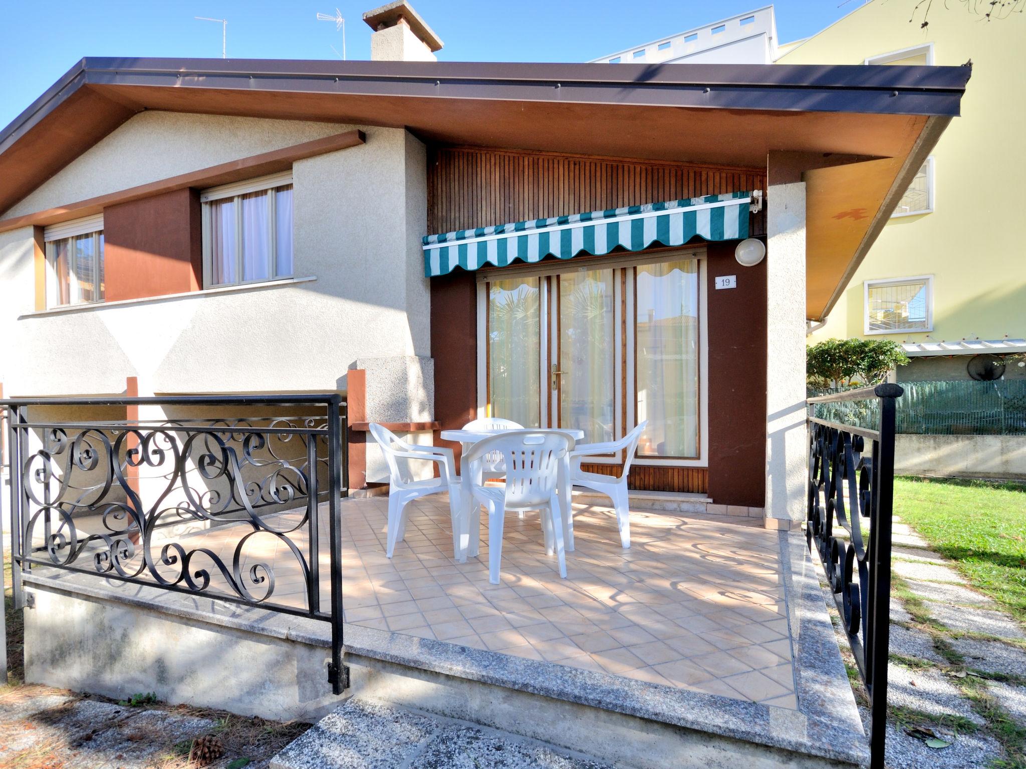 Foto 10 - Haus mit 2 Schlafzimmern in San Michele al Tagliamento mit terrasse und blick aufs meer