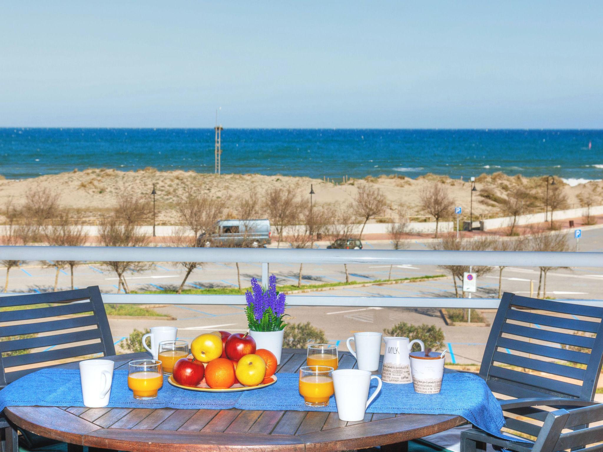 Foto 1 - Appartamento con 2 camere da letto a Pals con piscina e vista mare