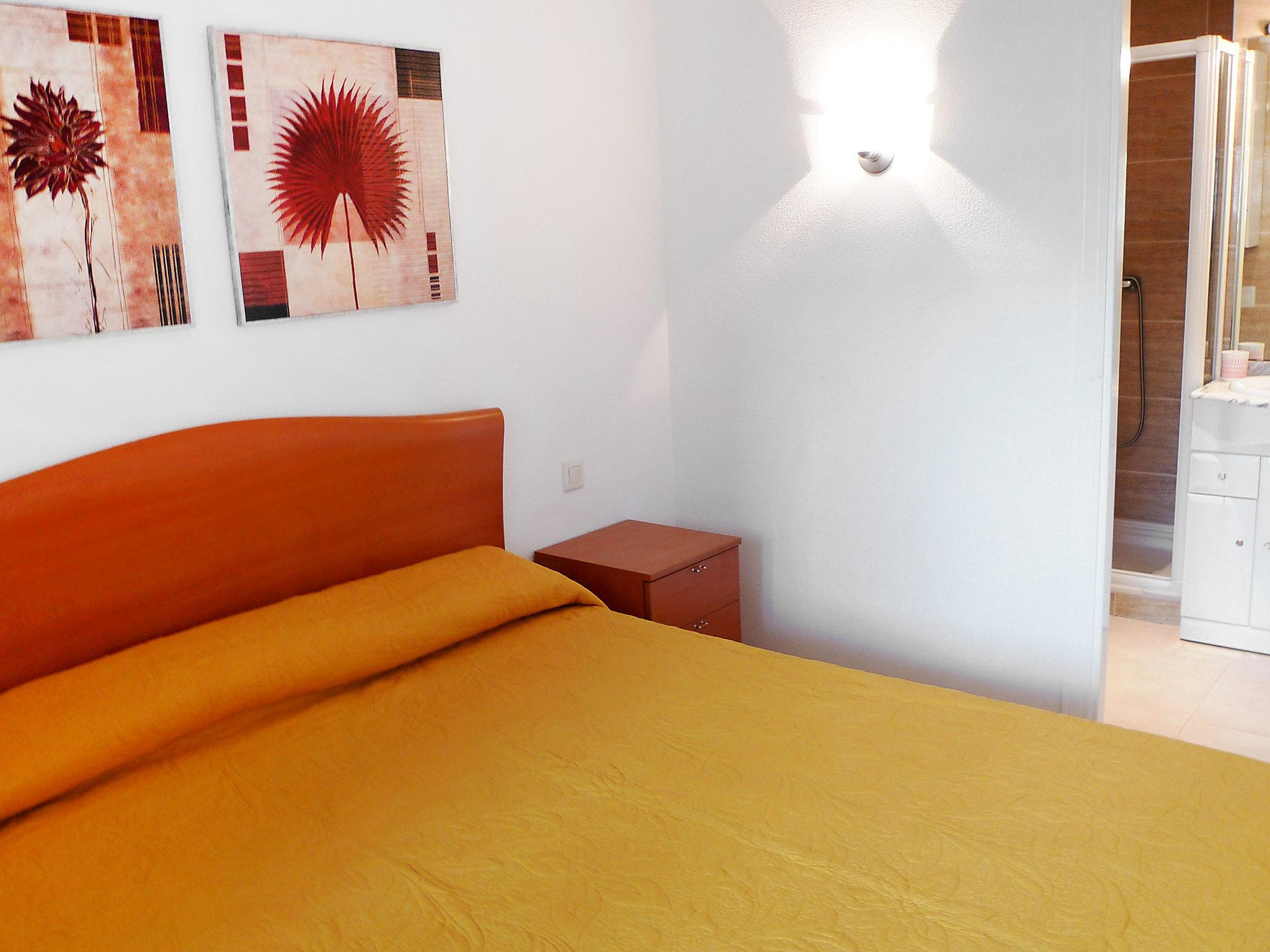 Photo 11 - 2 bedroom Apartment in Dénia with swimming pool and garden