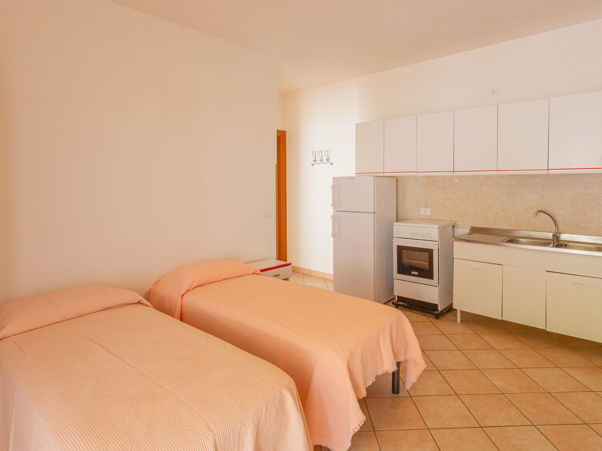 Foto 6 - Appartamento con 1 camera da letto a Peschici con giardino e vista mare