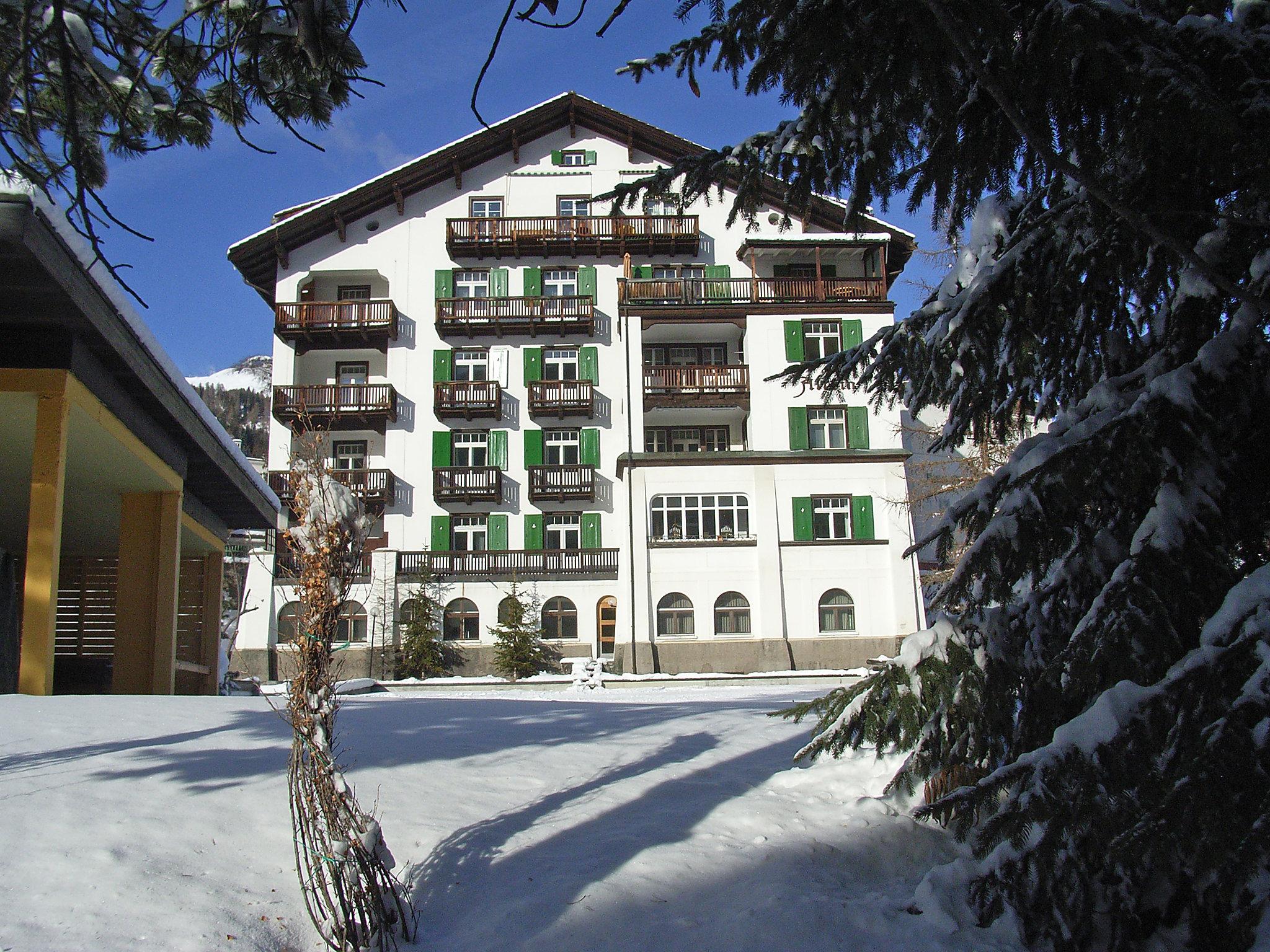 Foto 21 - Apartamento de 3 habitaciones en Davos con vistas a la montaña